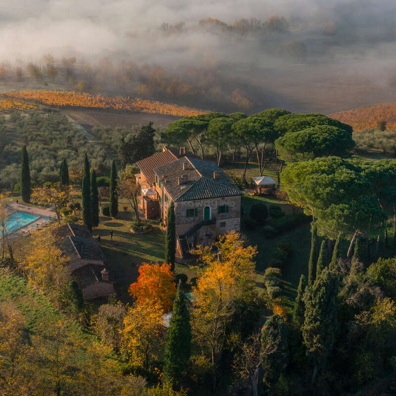 Europe Italy'S Tuscany Summer  Hills Field With House Wallpapers