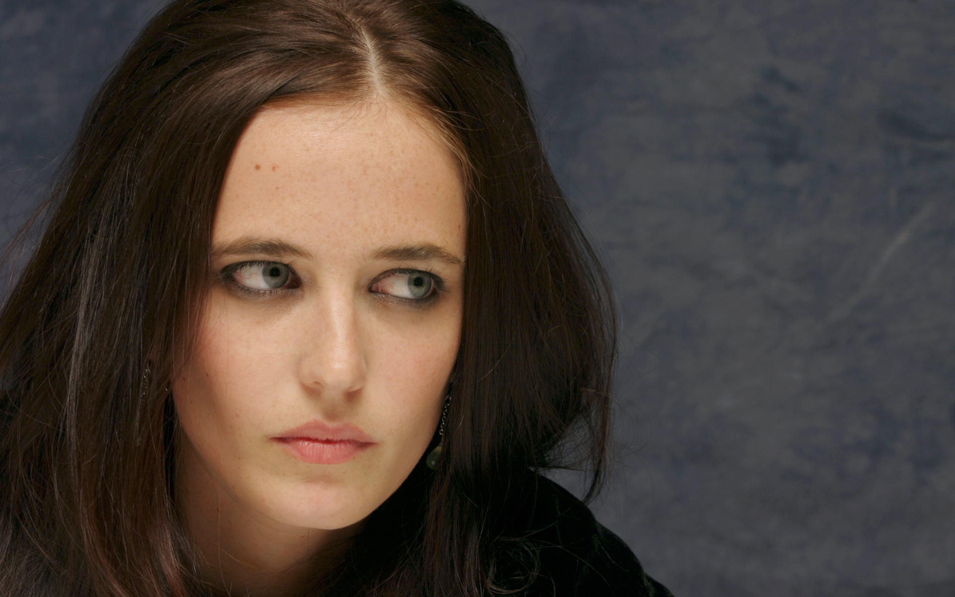 Eva Green Cute In Black Wallpapers