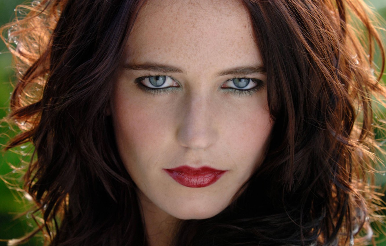 Eva Green Model And Wallpapers