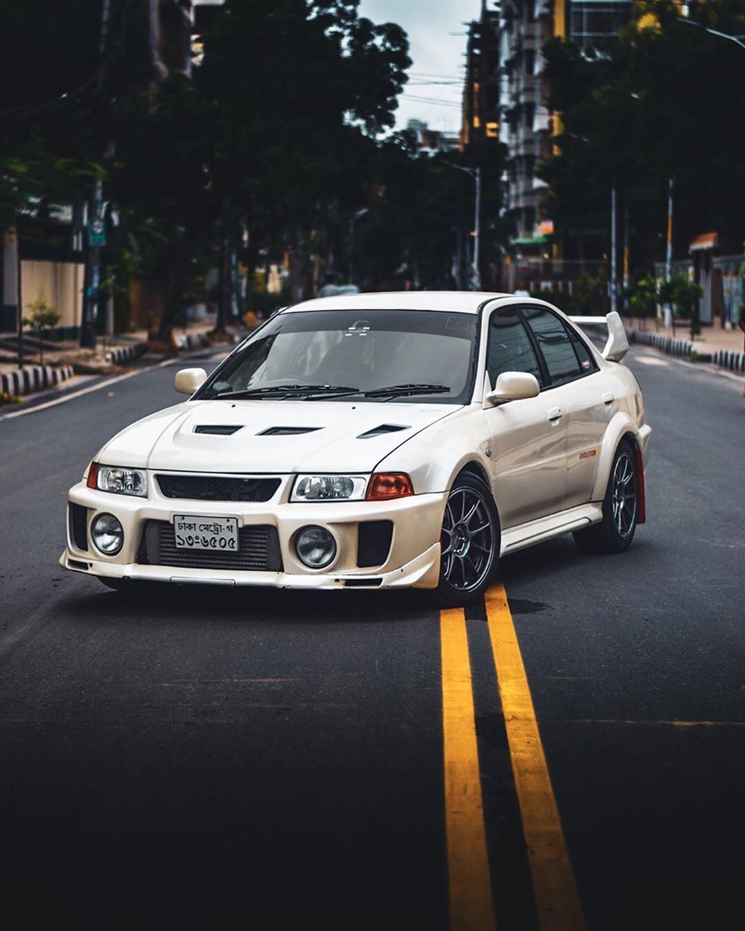 Evo 5 Wallpapers