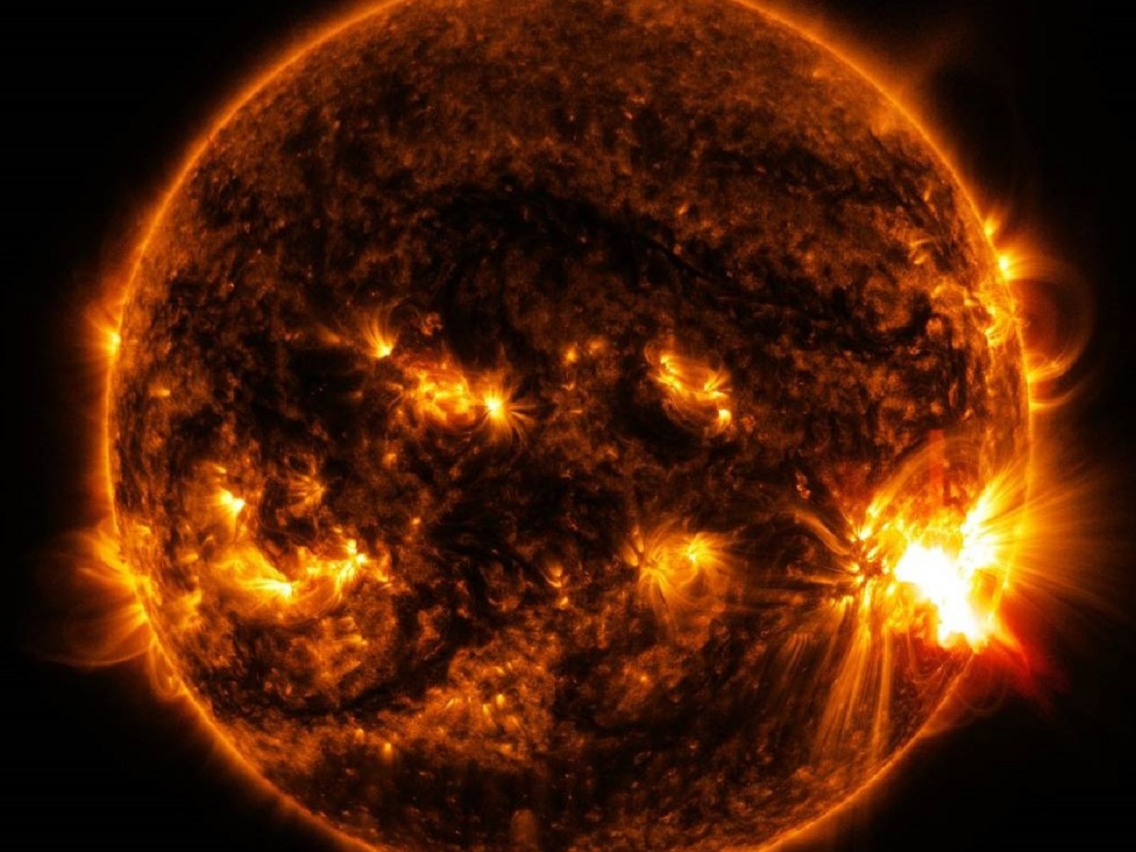 Explosion Solar Flare Wallpapers