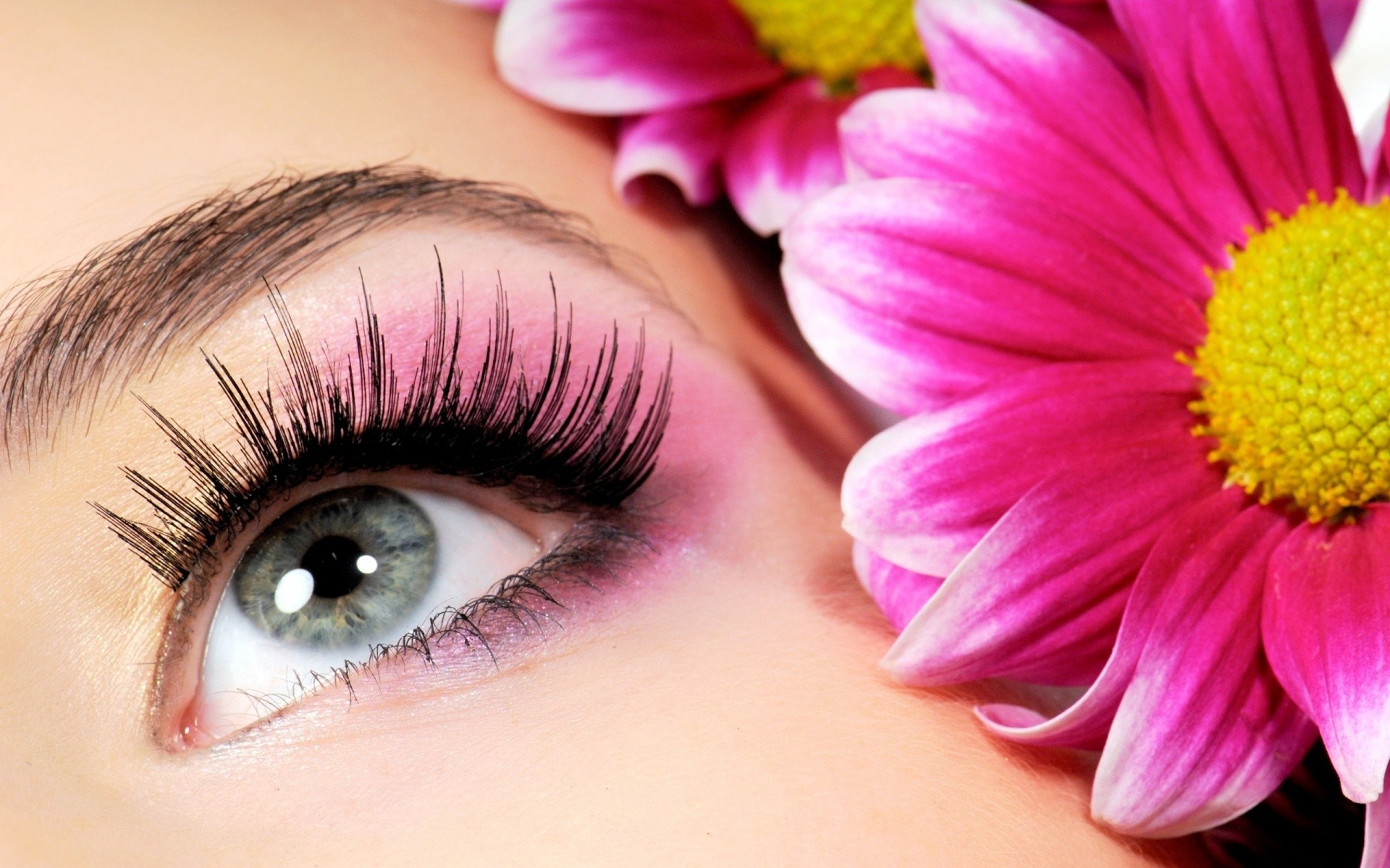 Eye Makeup Wallpapers