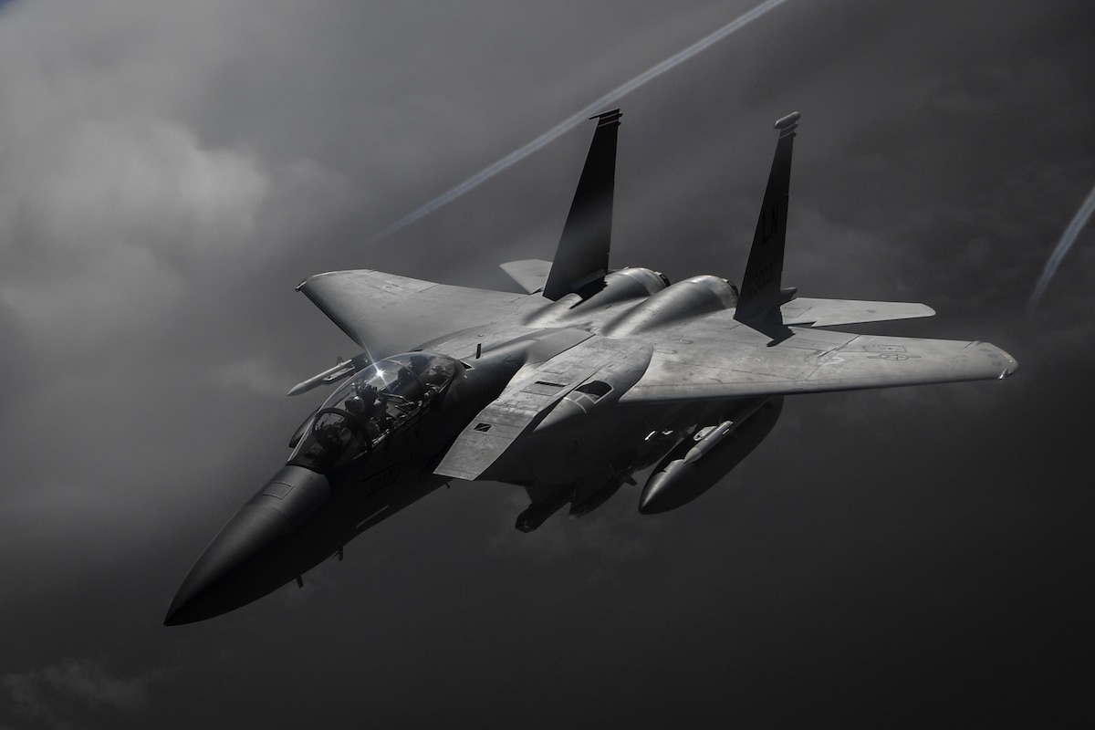 F 15 Wallpapers