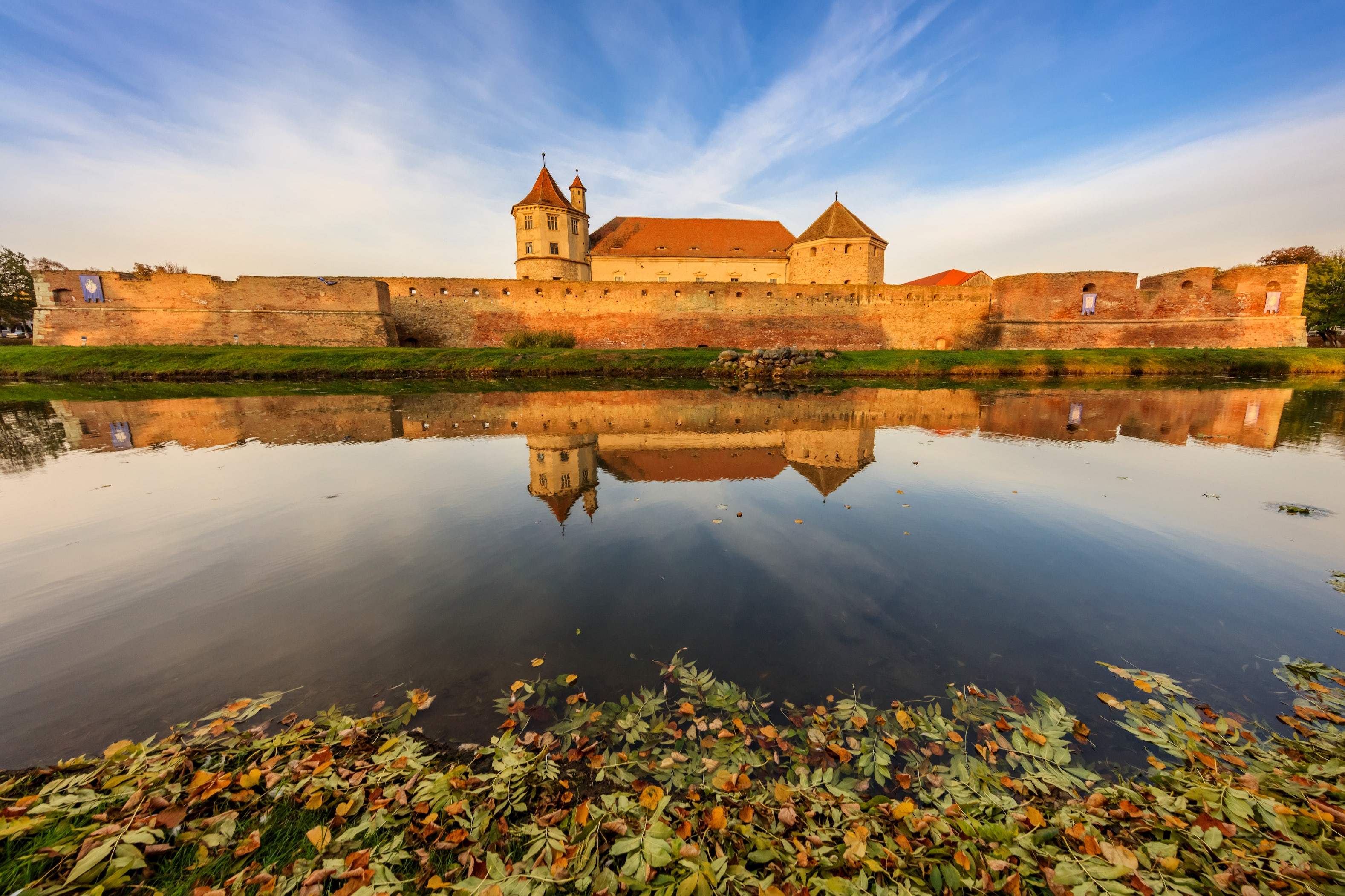 Fagaras Fortress Wallpapers