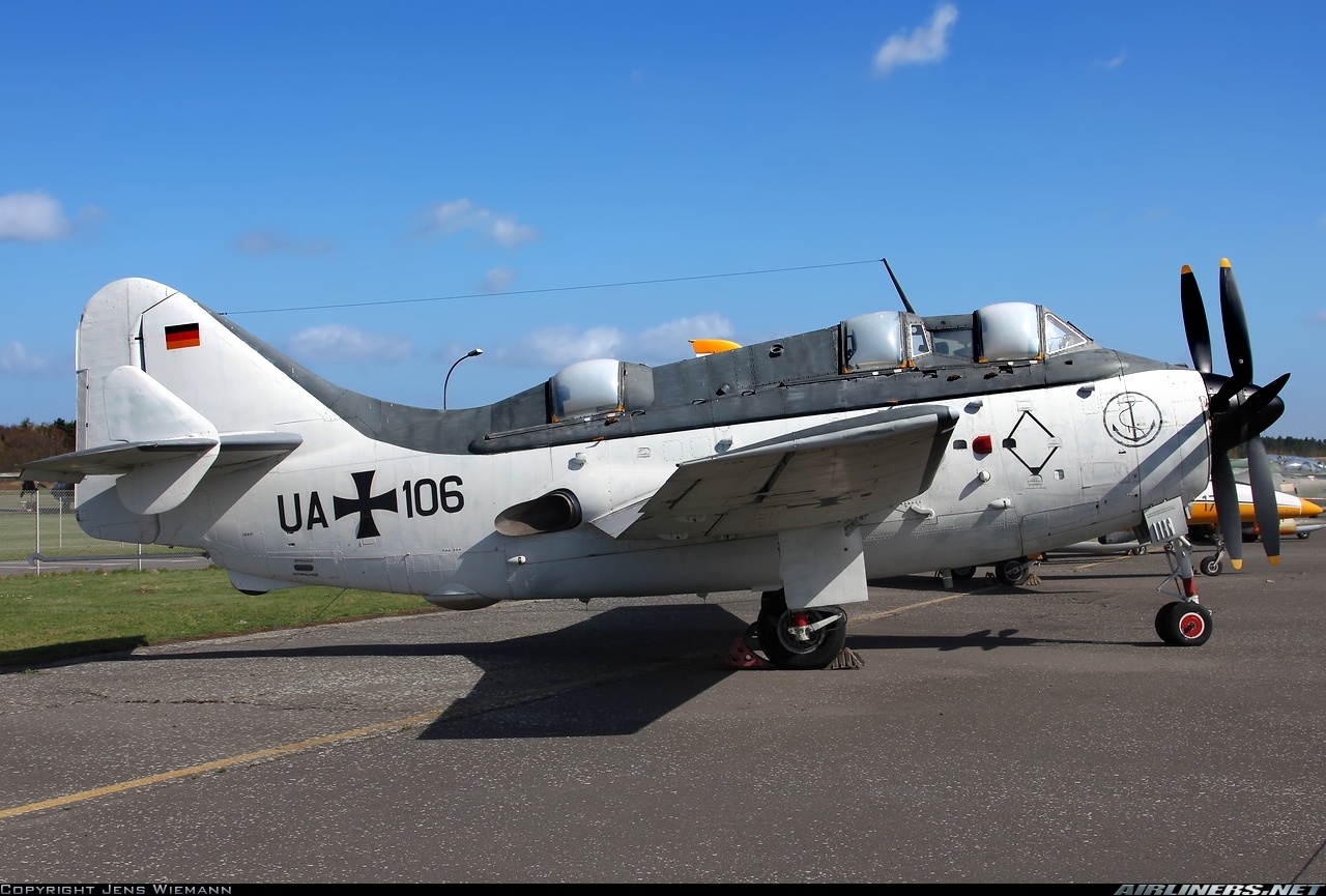 Fairey Gannet Wallpapers