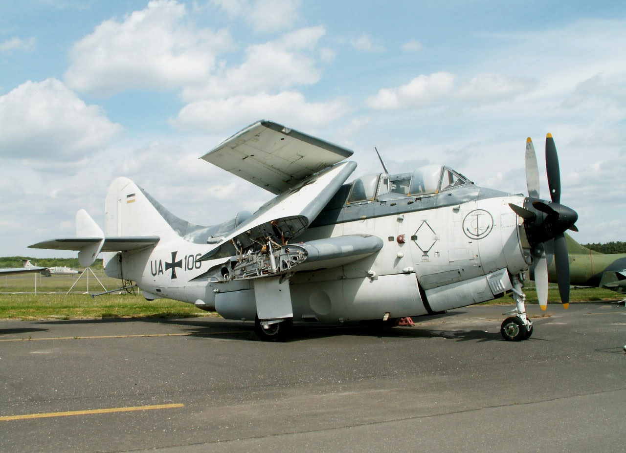 Fairey Gannet Wallpapers