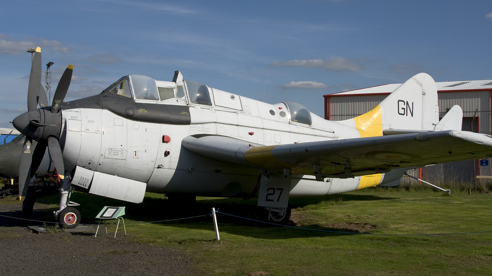 Fairey Gannet Wallpapers