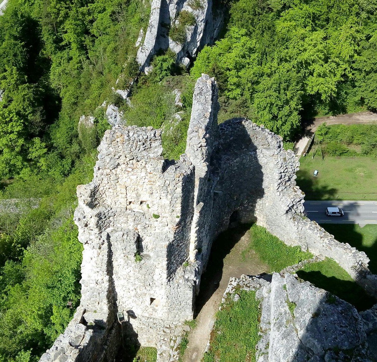 Falkenstein Castle Wallpapers