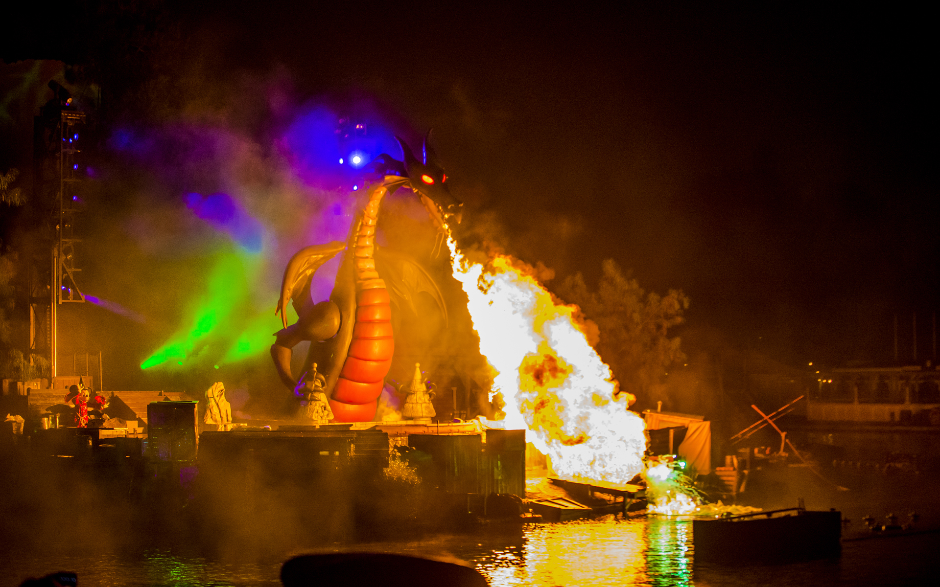 Fantasmic Wallpapers