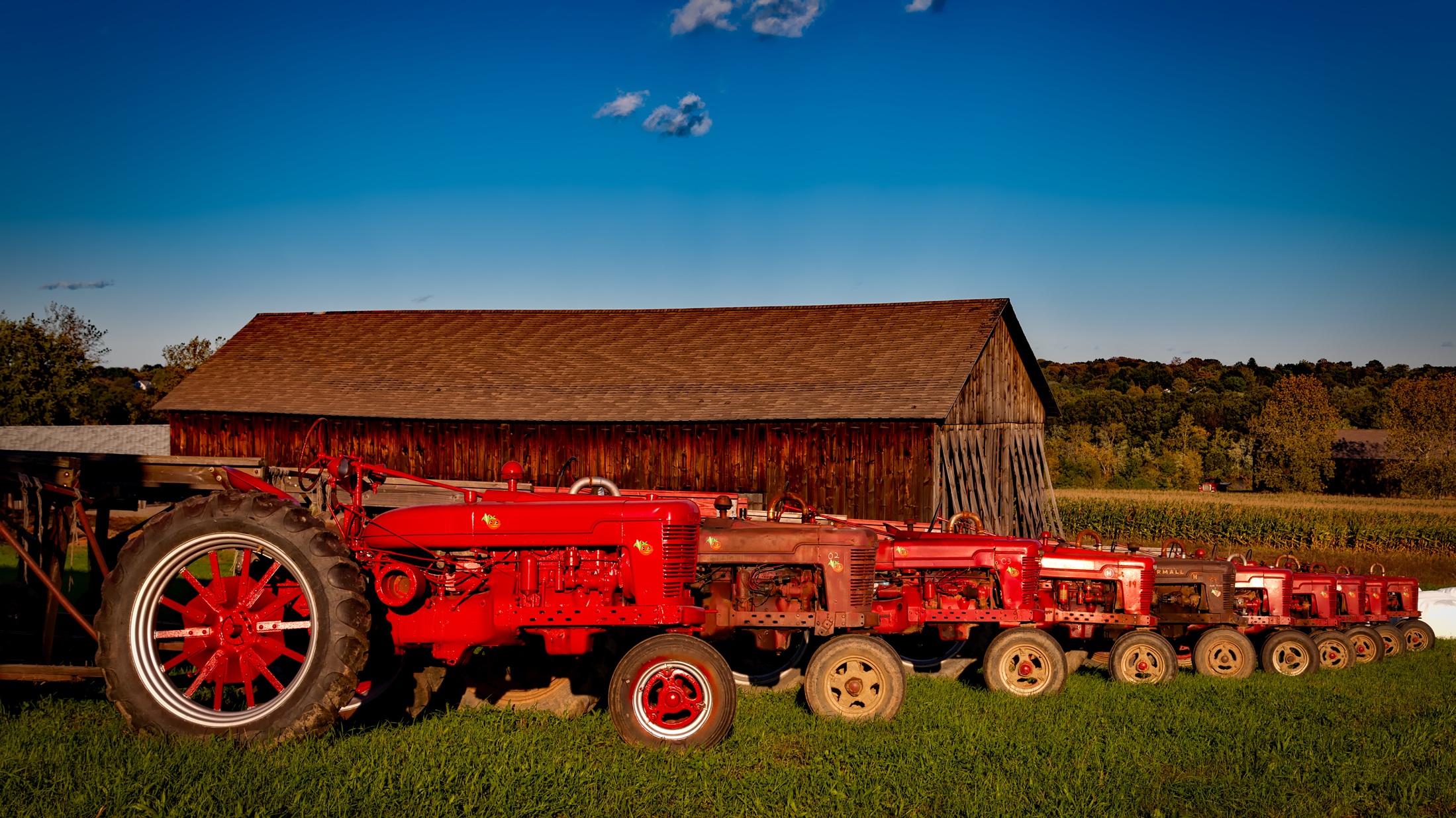 Farmall Tractor Wallpapers