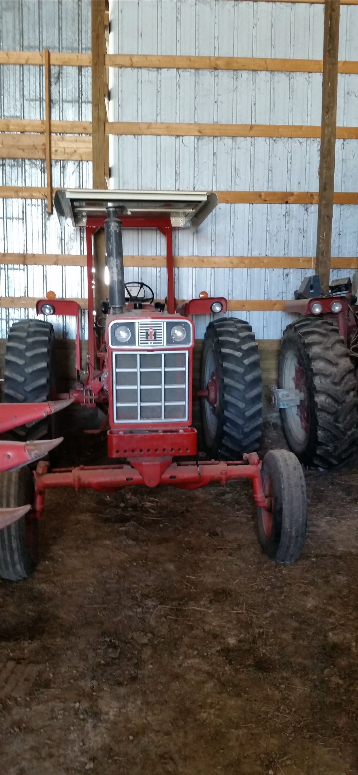 Farmall Tractor Wallpapers