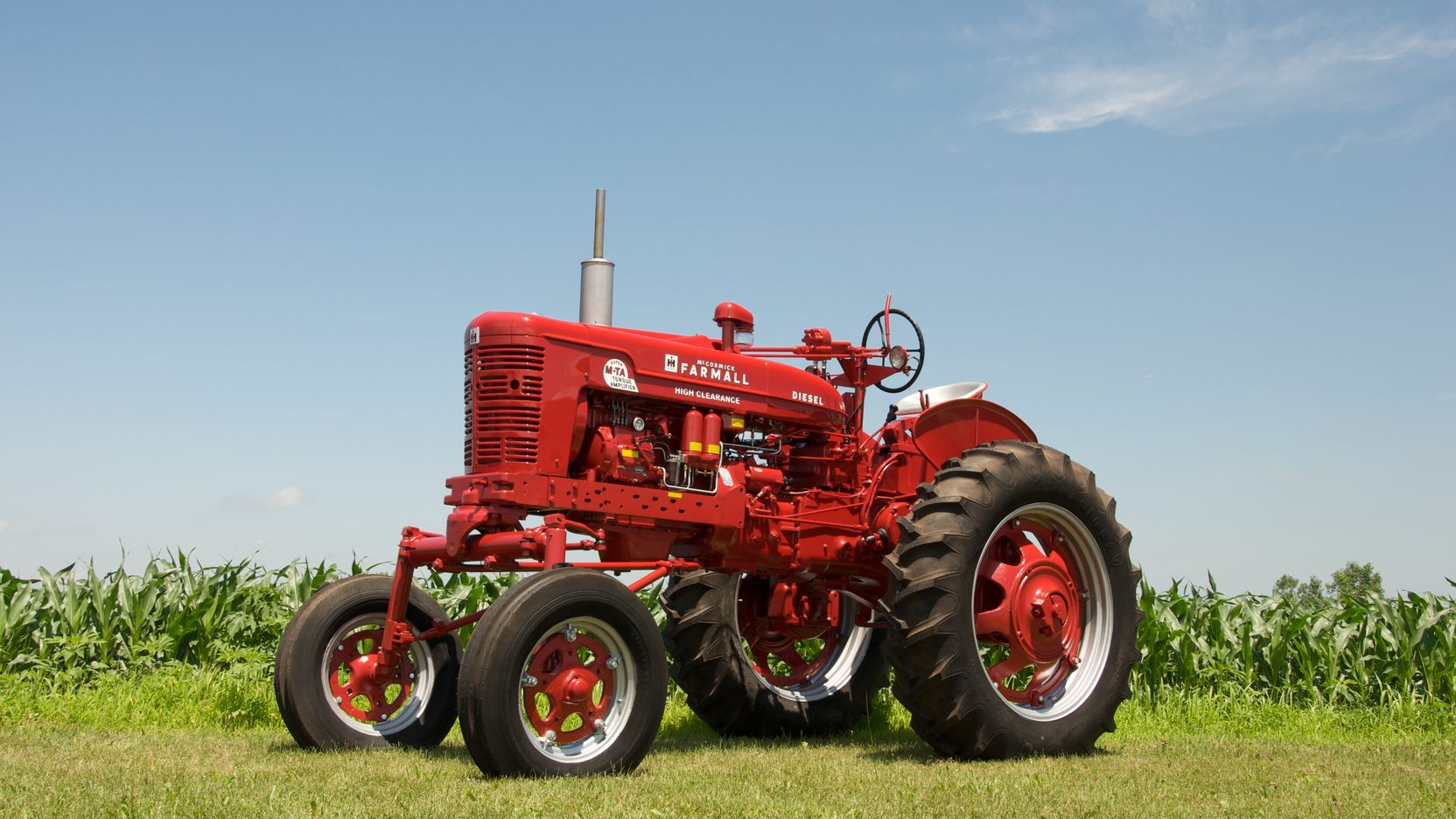 Farmall Tractor Wallpapers