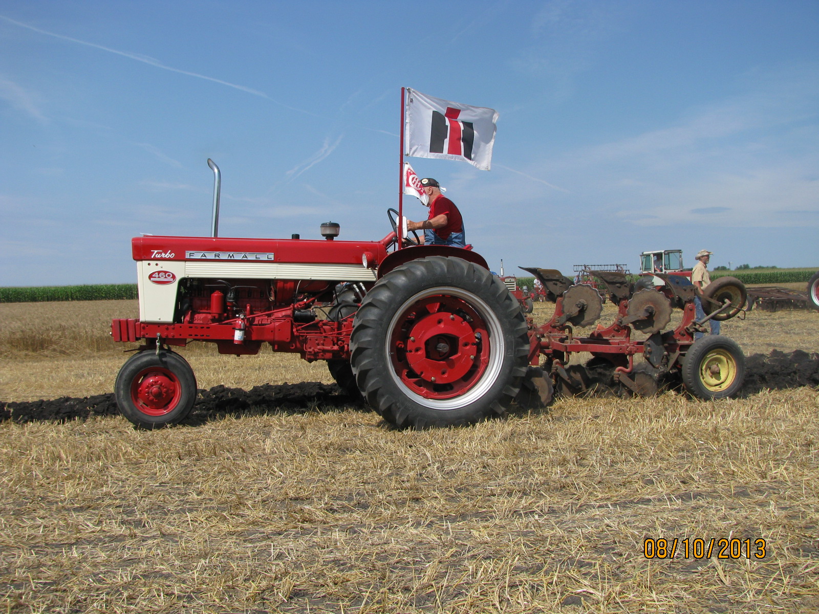 Farmall Tractor Wallpapers