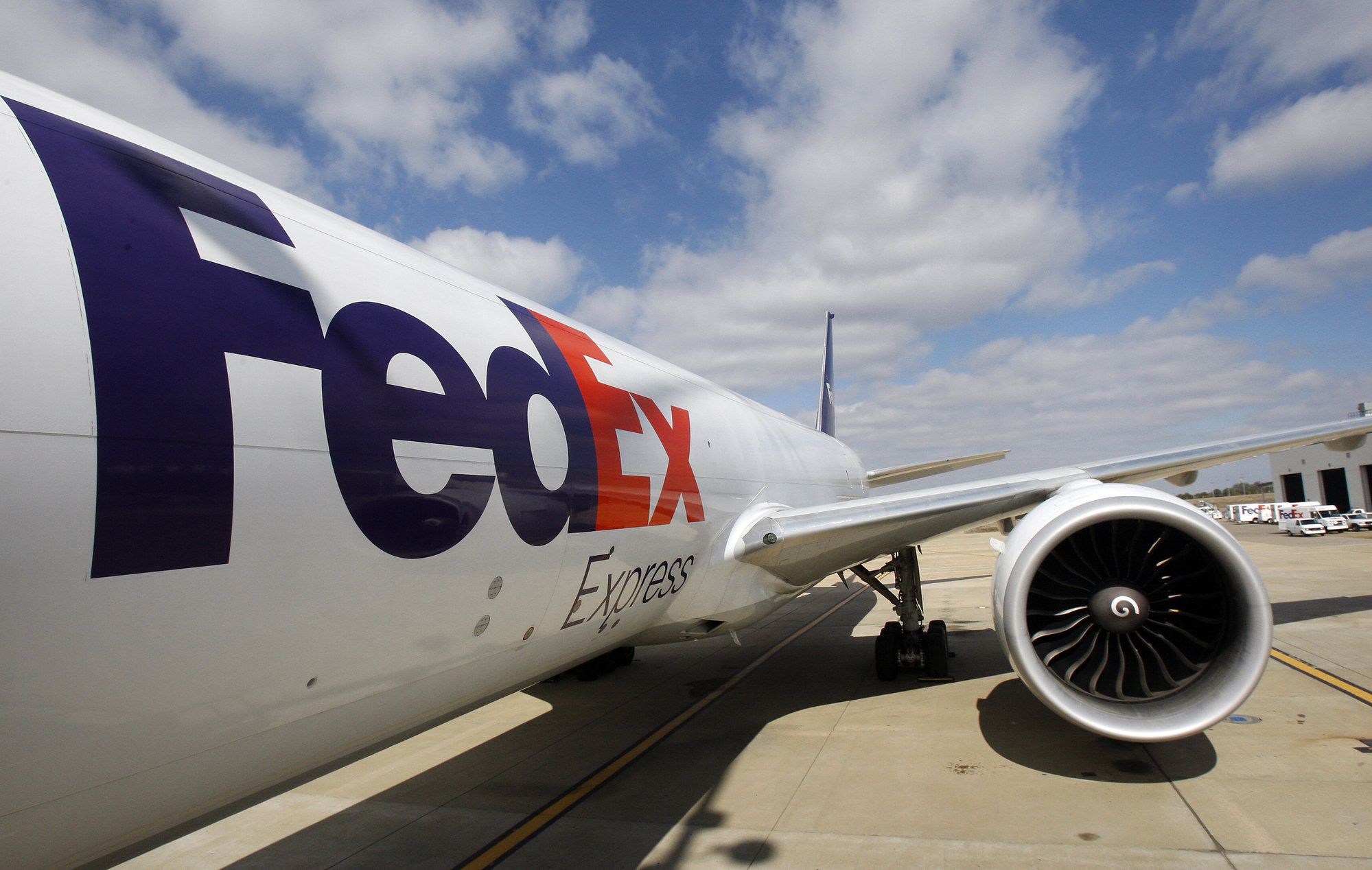 Fedex Wallpapers