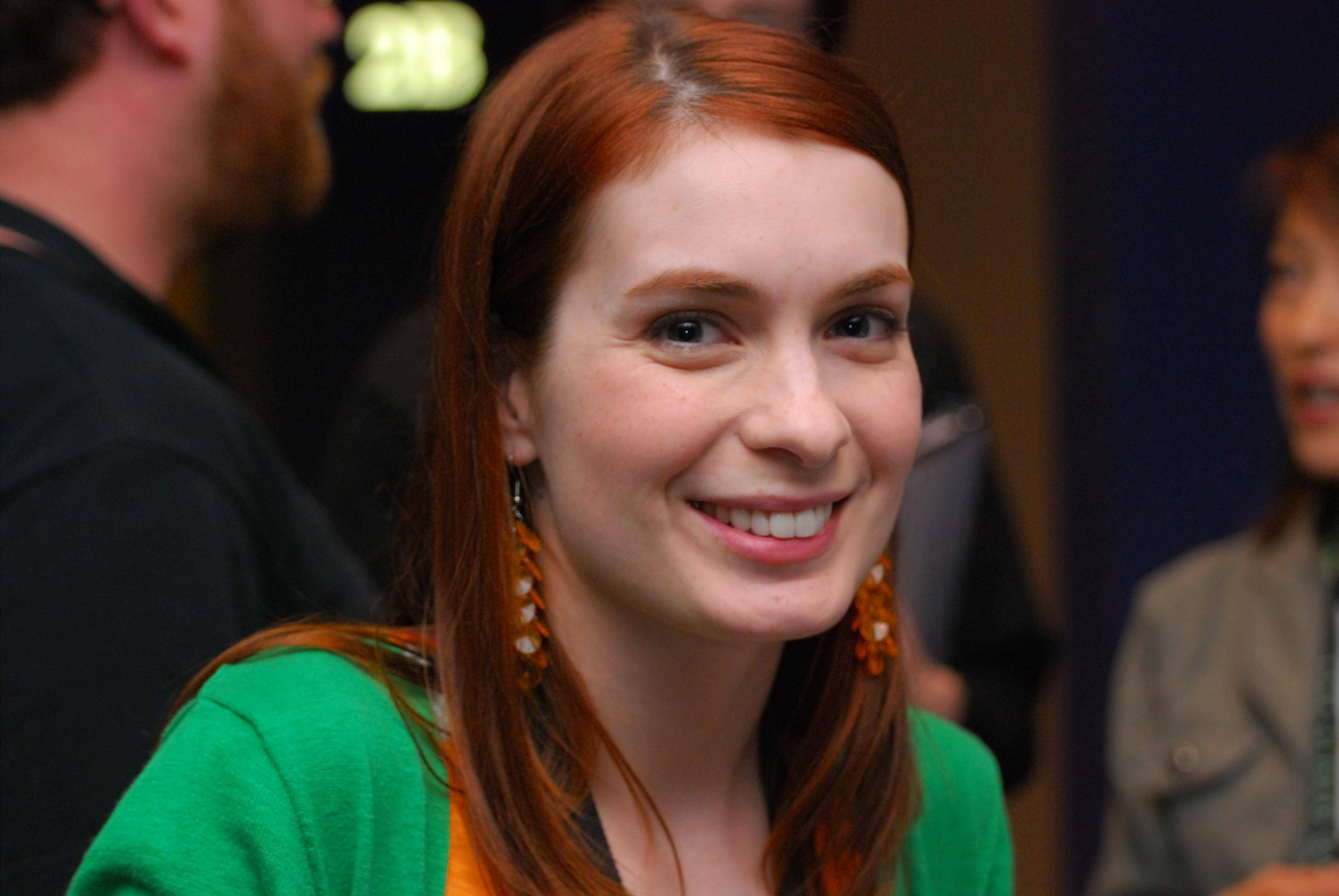 Felicia Day Wallpapers