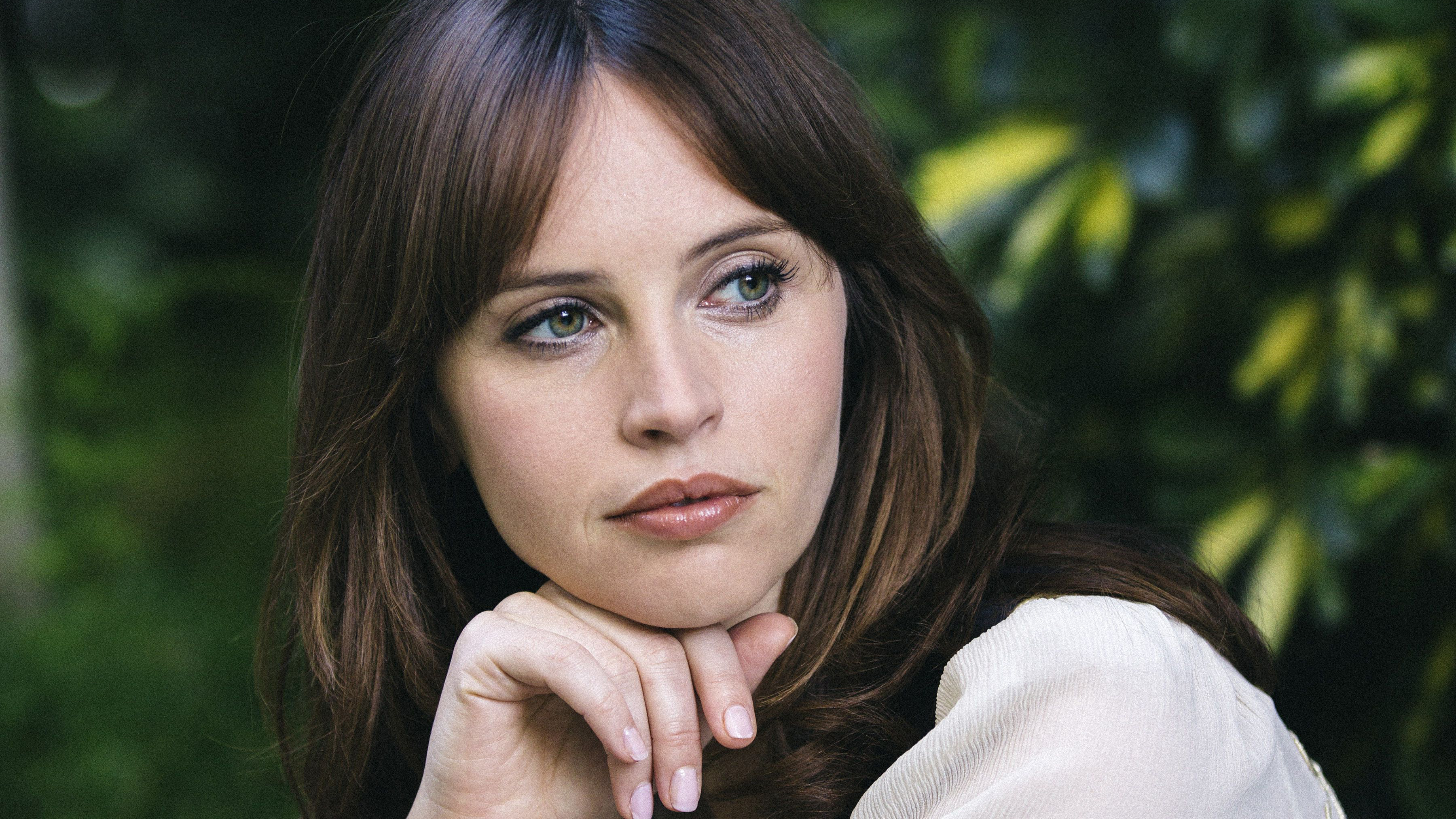 Felicity Jones Portrait Wallpapers