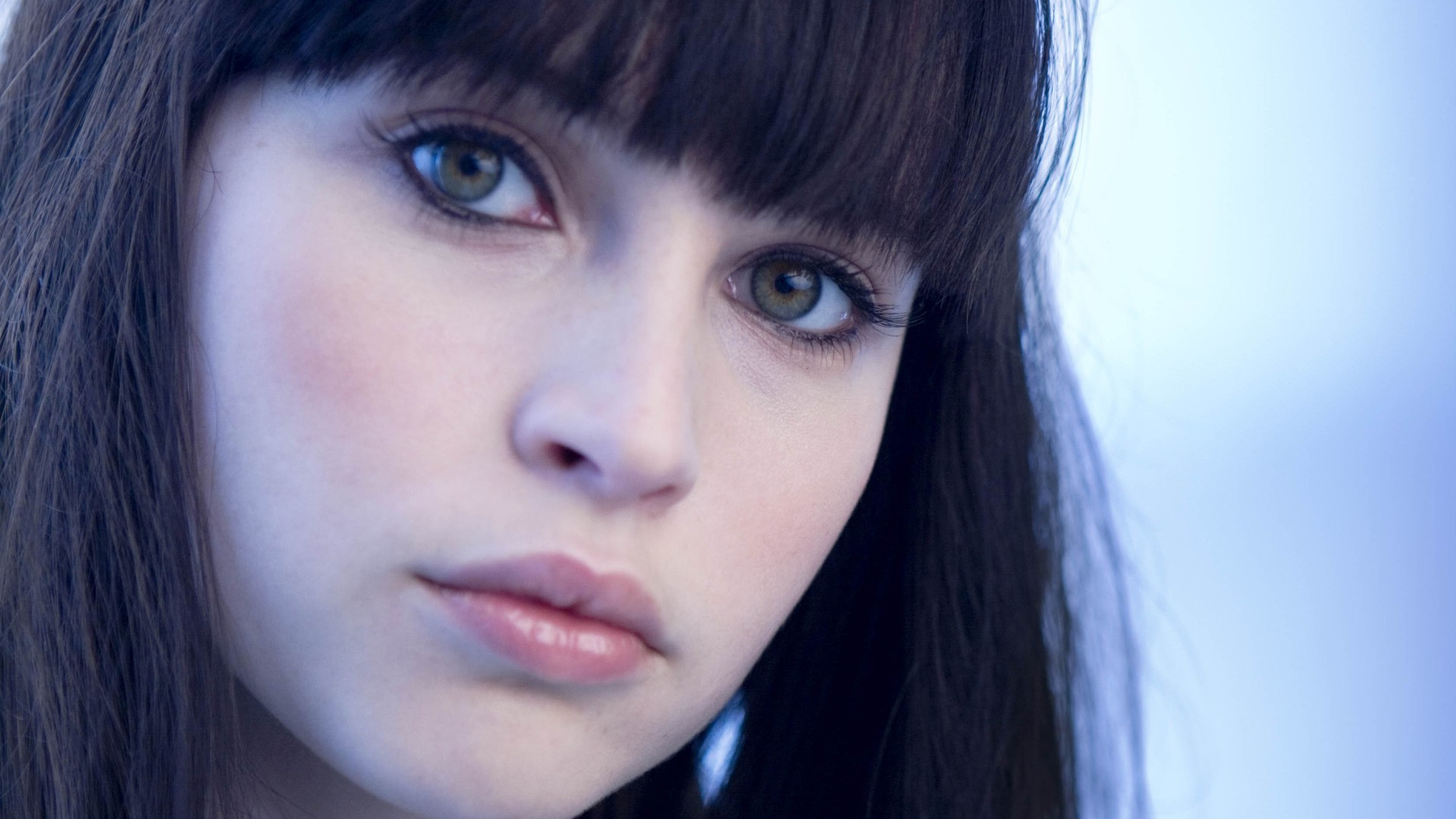 Felicity Jones Wallpapers