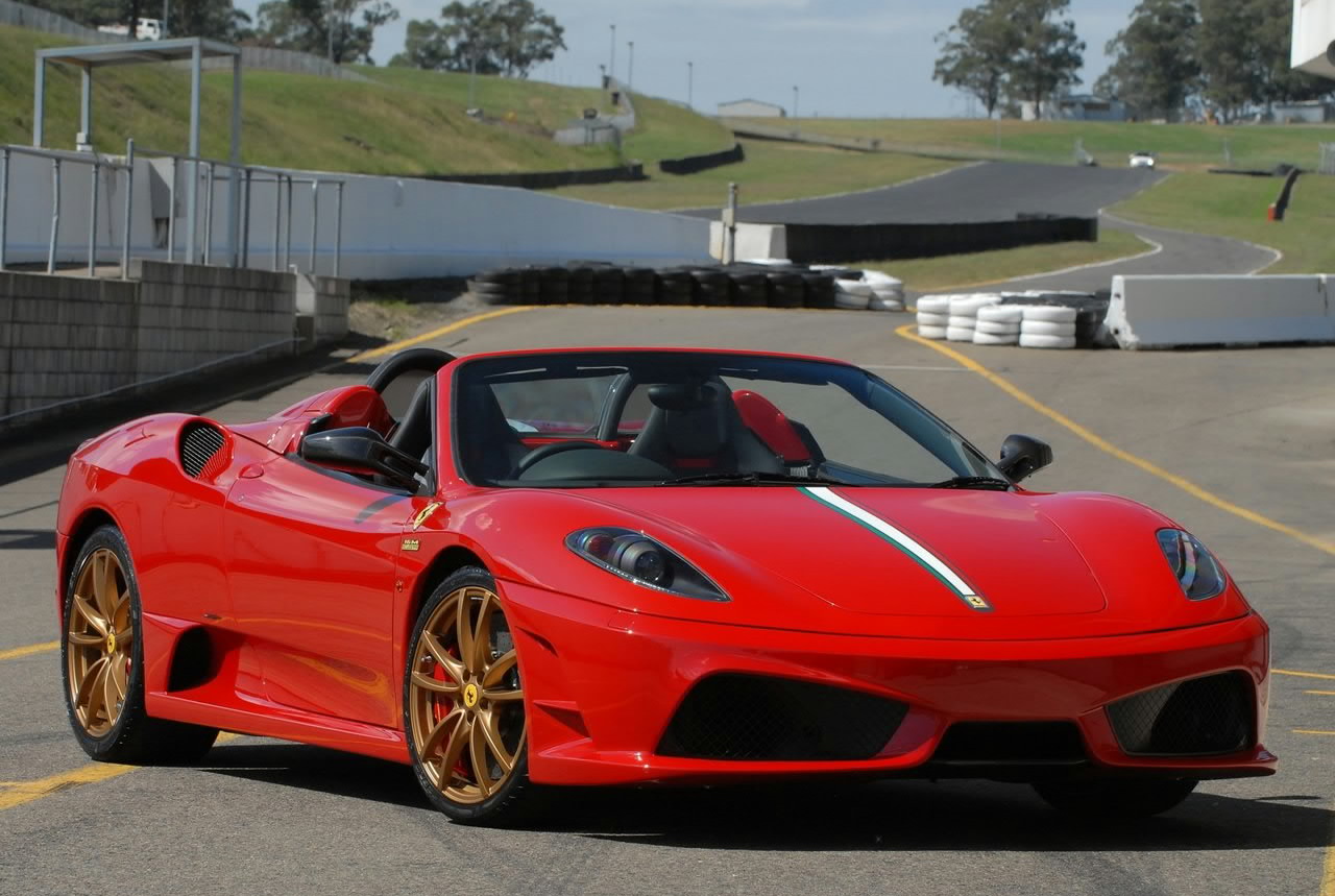 Ferrari 16M Scuderia Wallpapers