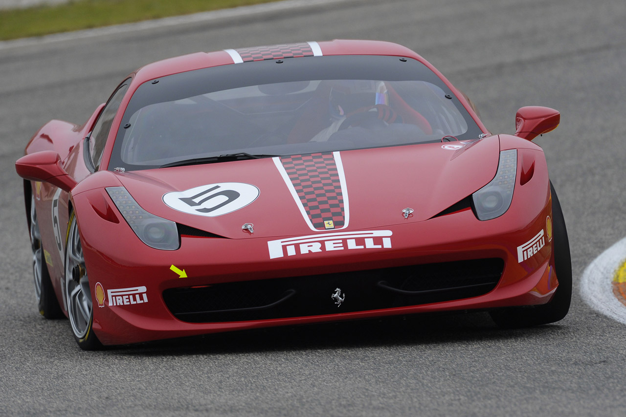 Ferrari 458 Challenge Evoluzione Wallpapers