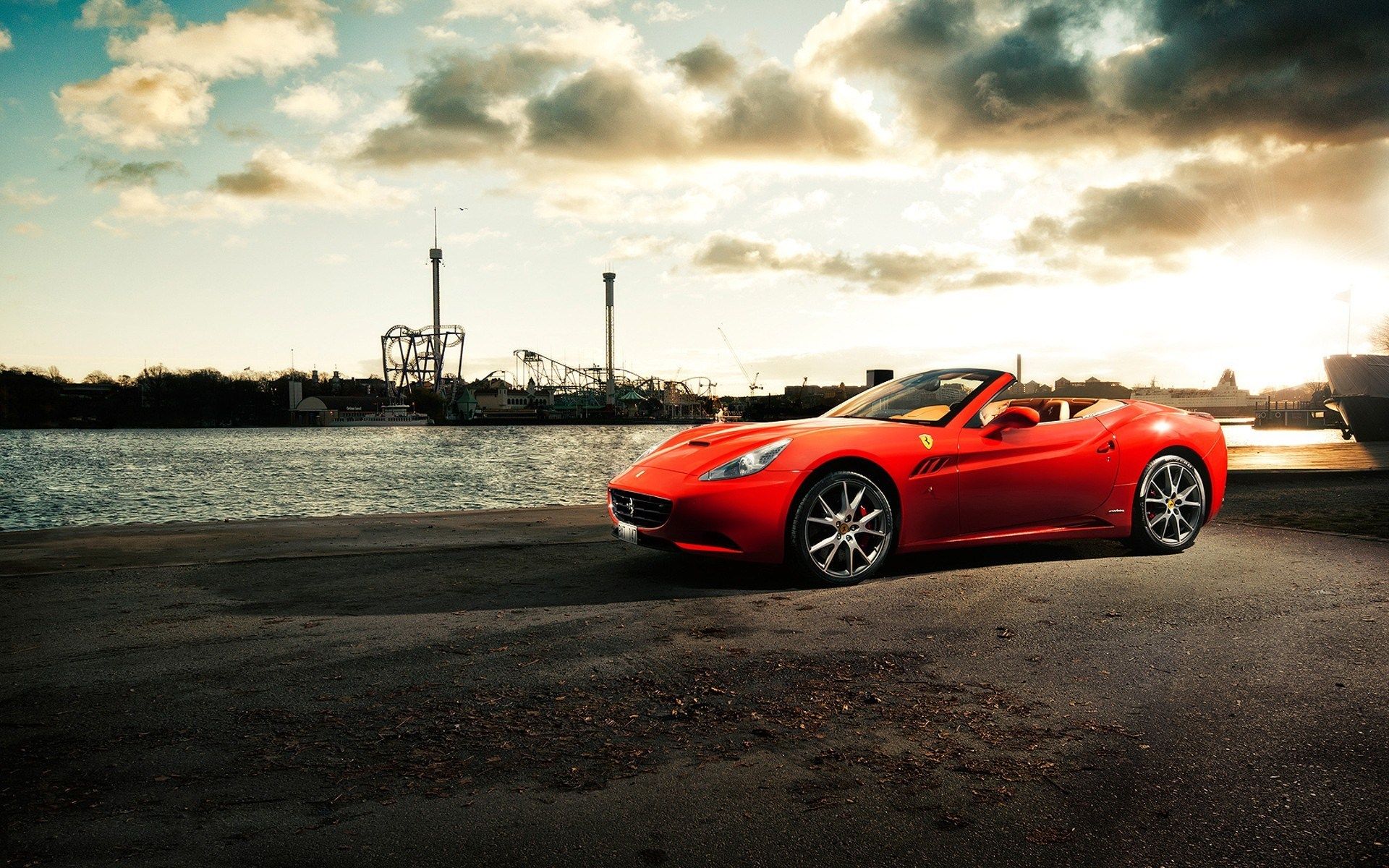 Ferrari California T Wallpapers