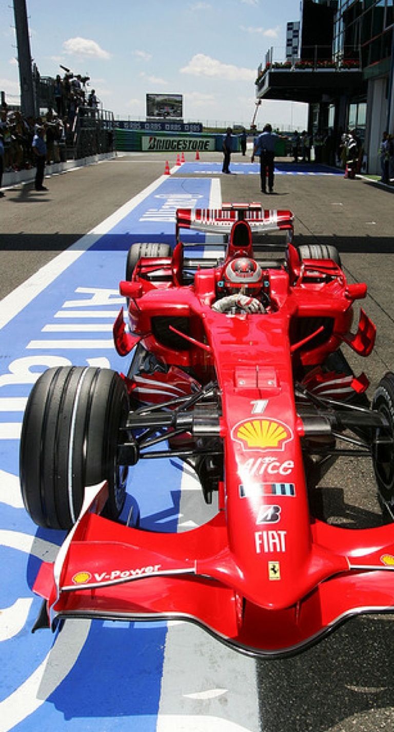 Ferrari F2008 Wallpapers