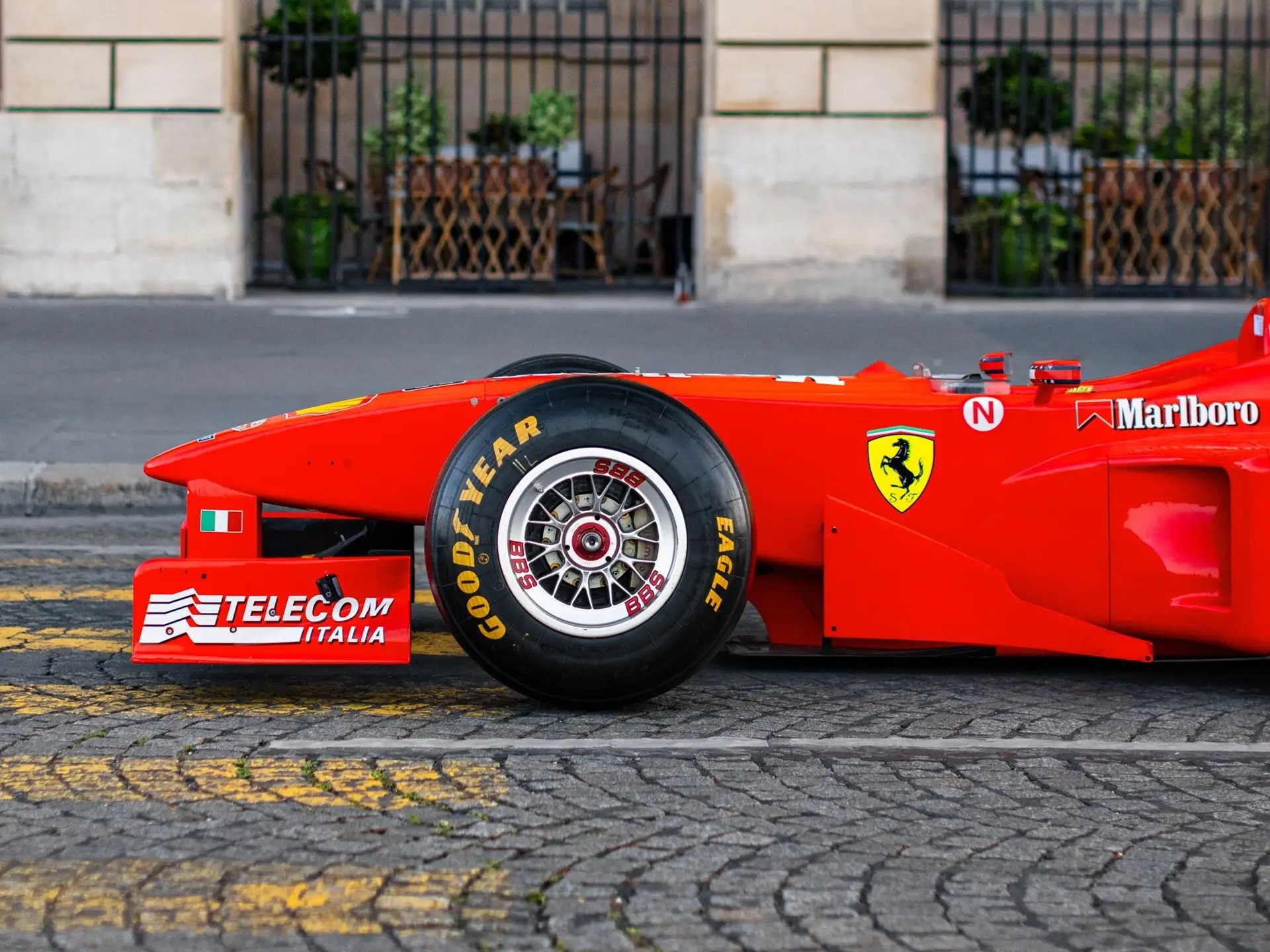 Ferrari F300 Wallpapers