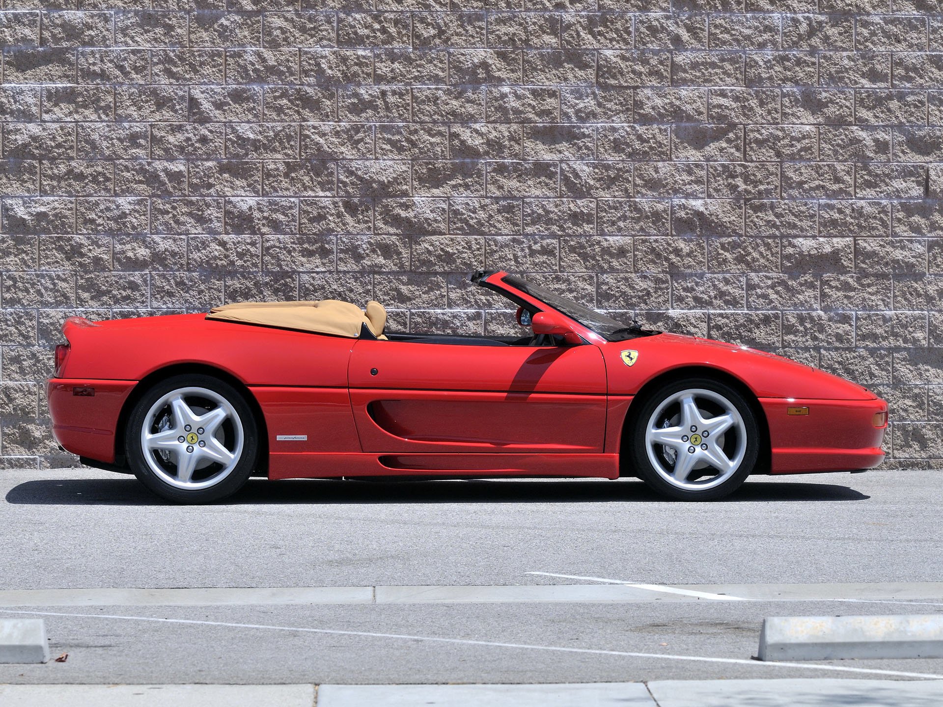 Ferrari F355 Spider Wallpapers