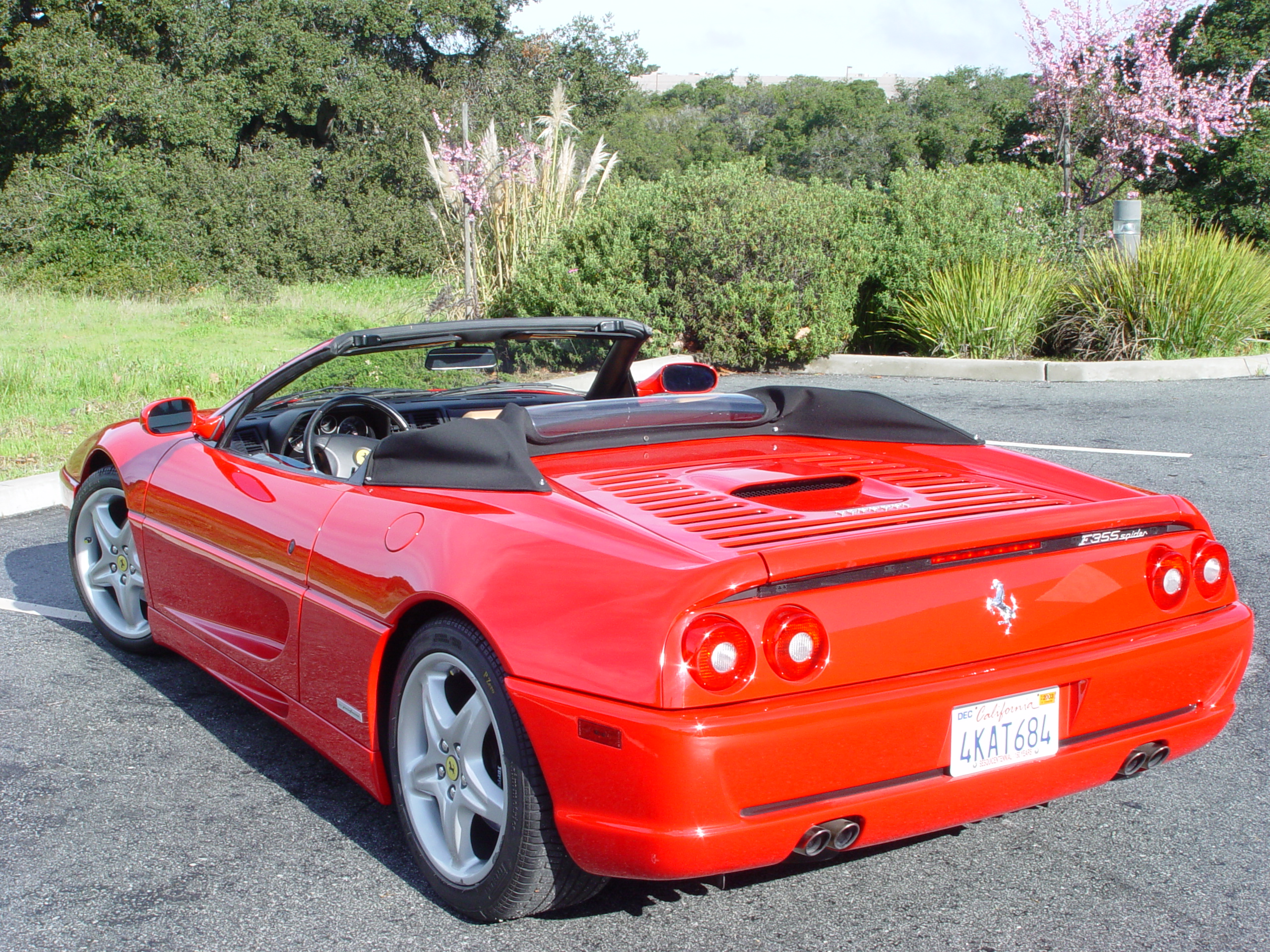 Ferrari F355 Spider Wallpapers