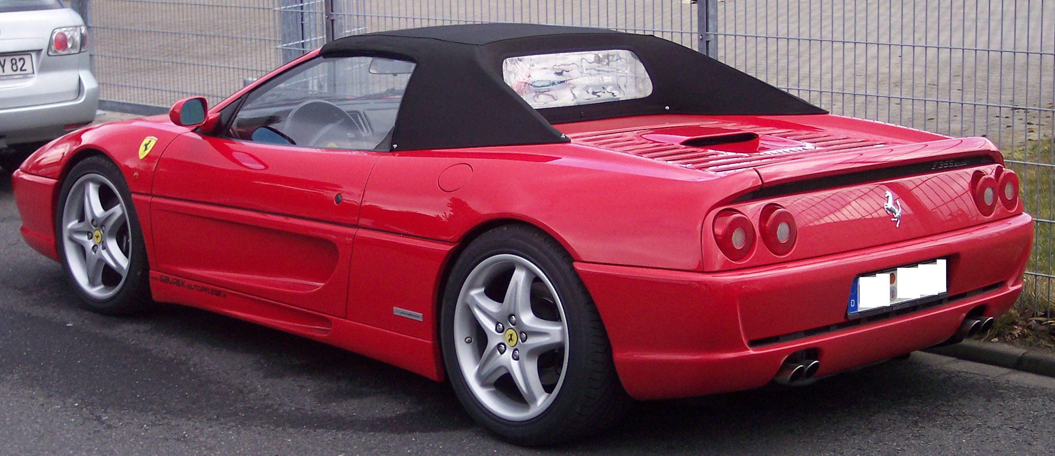 Ferrari F355 Spider Wallpapers