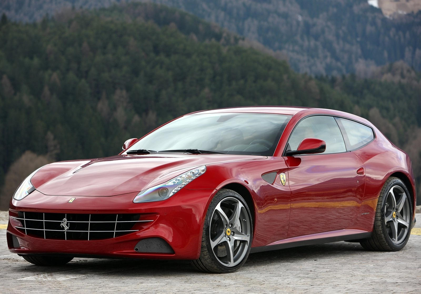 Ferrari Ff Wallpapers