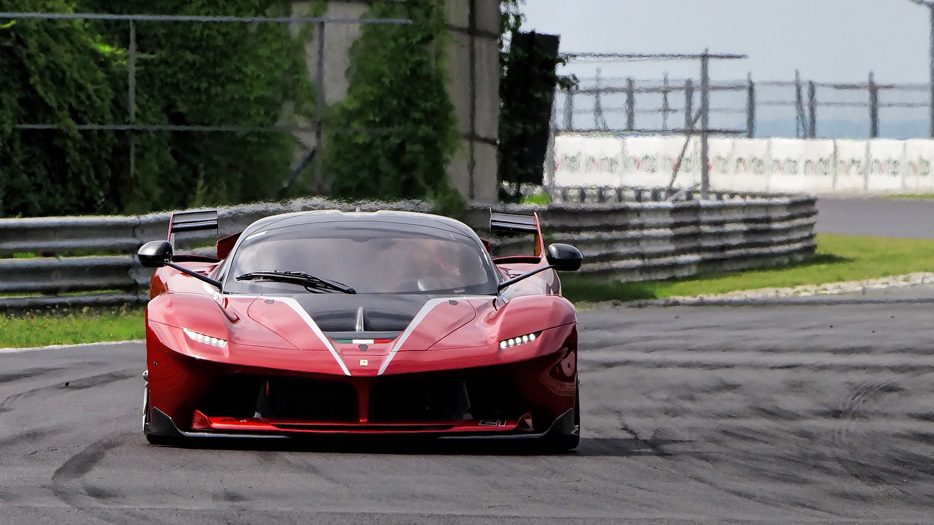 Ferrari Fxx K Wallpapers