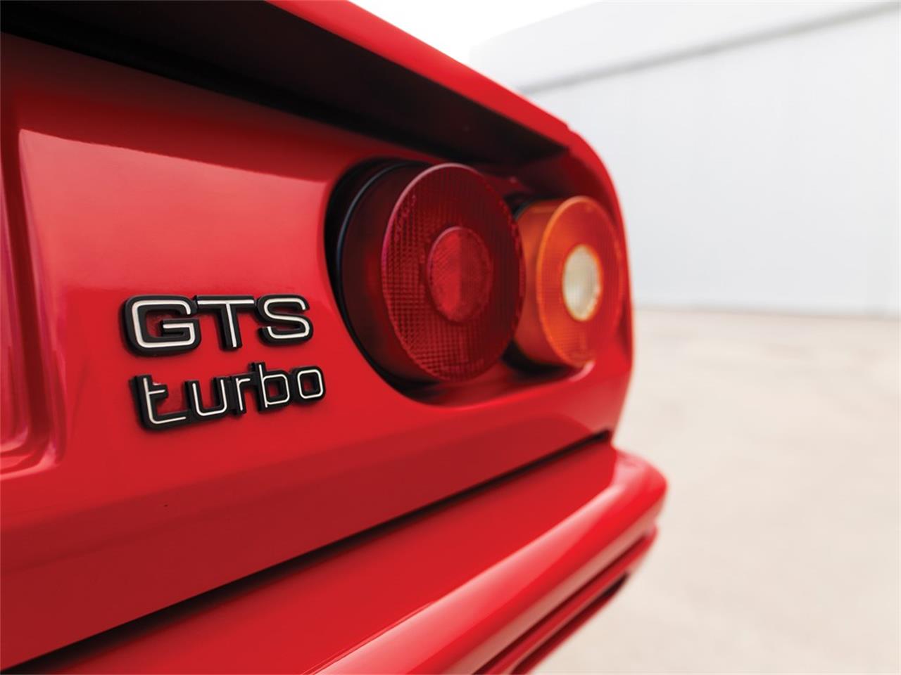 Ferrari Gts Turbo Wallpapers