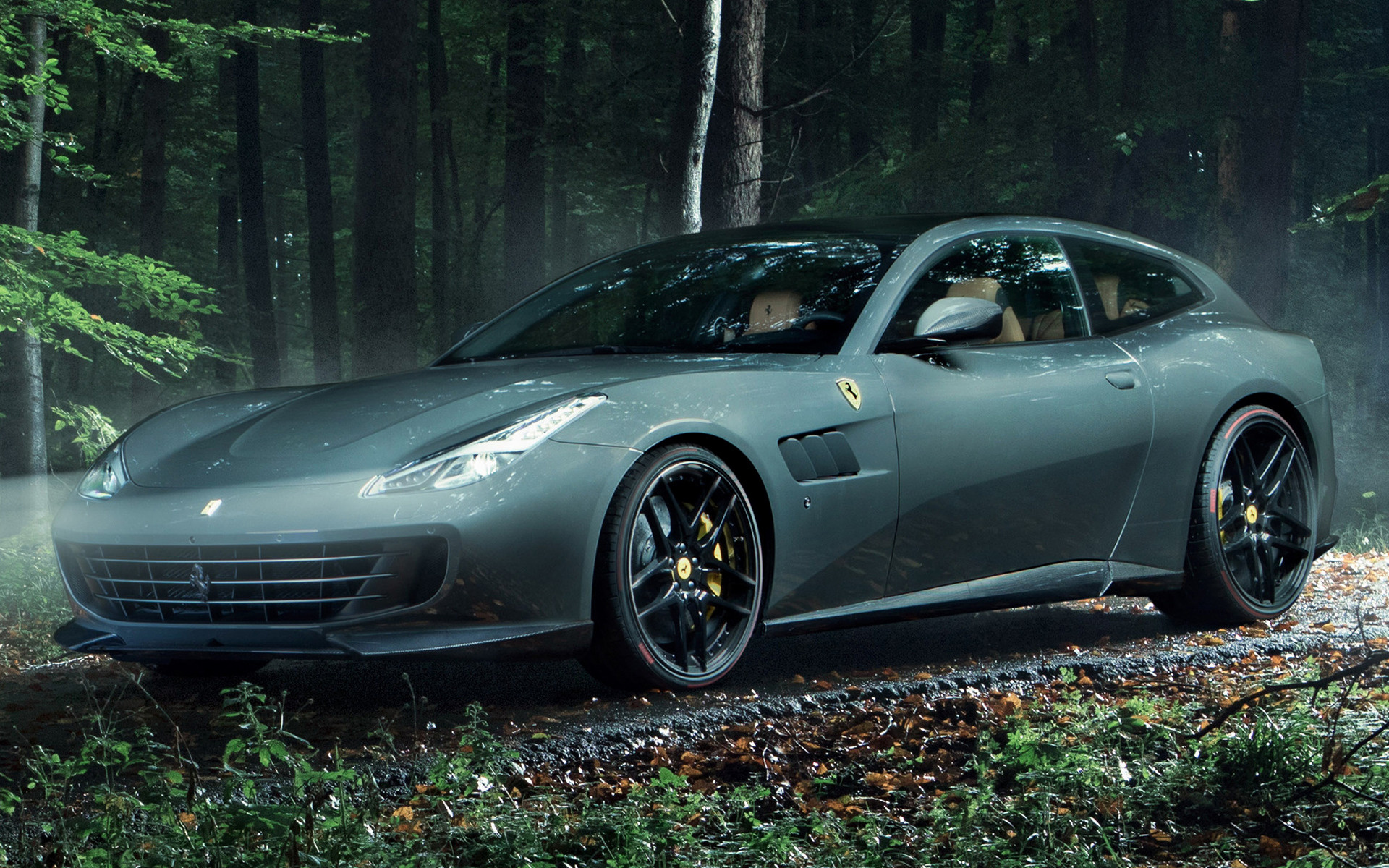 Ferrari Lusso Wallpapers