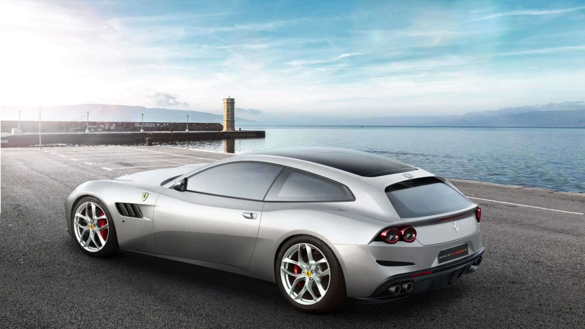 Ferrari Lusso Wallpapers