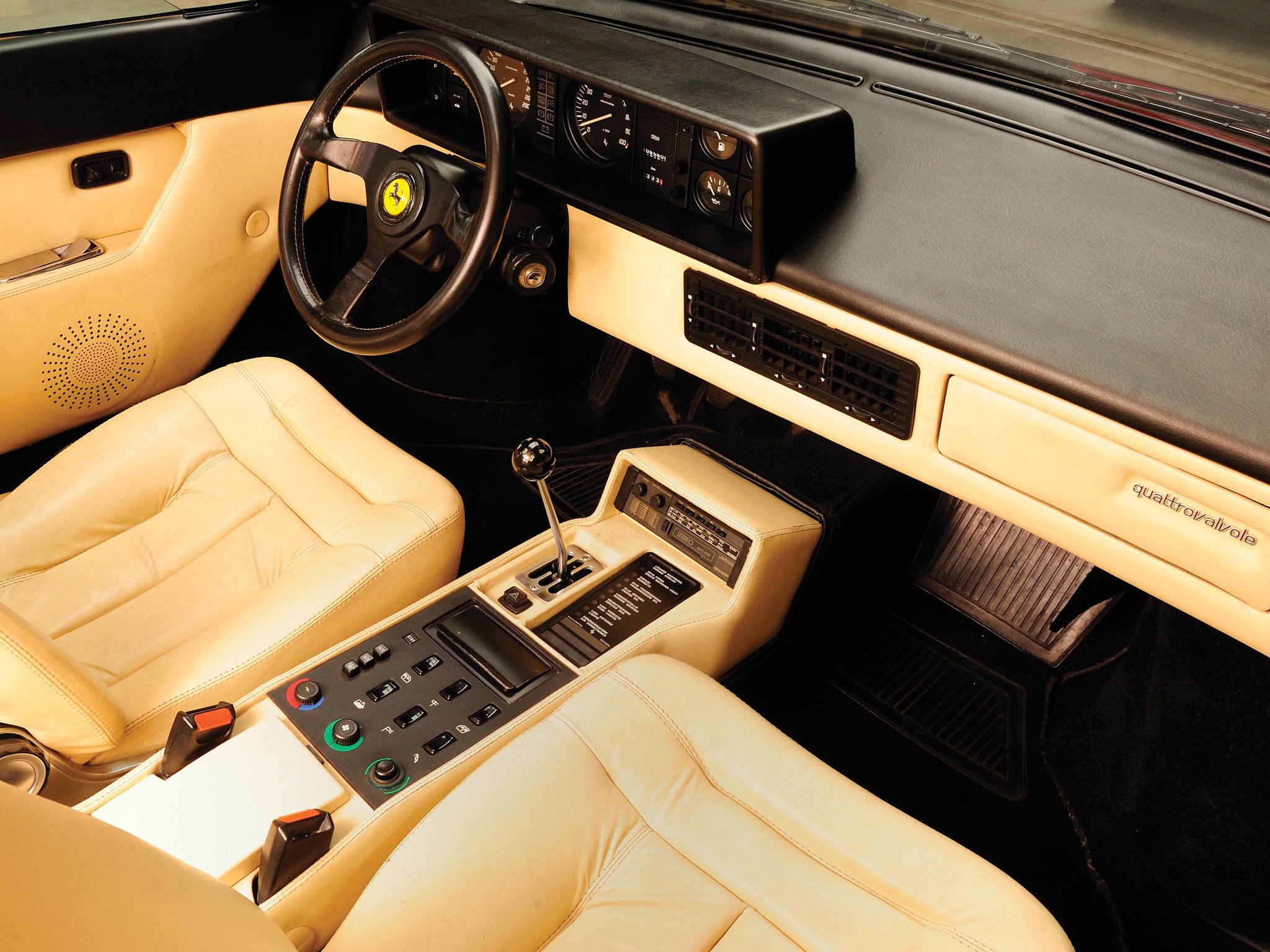 Ferrari Mondial Quattrovalvole Wallpapers