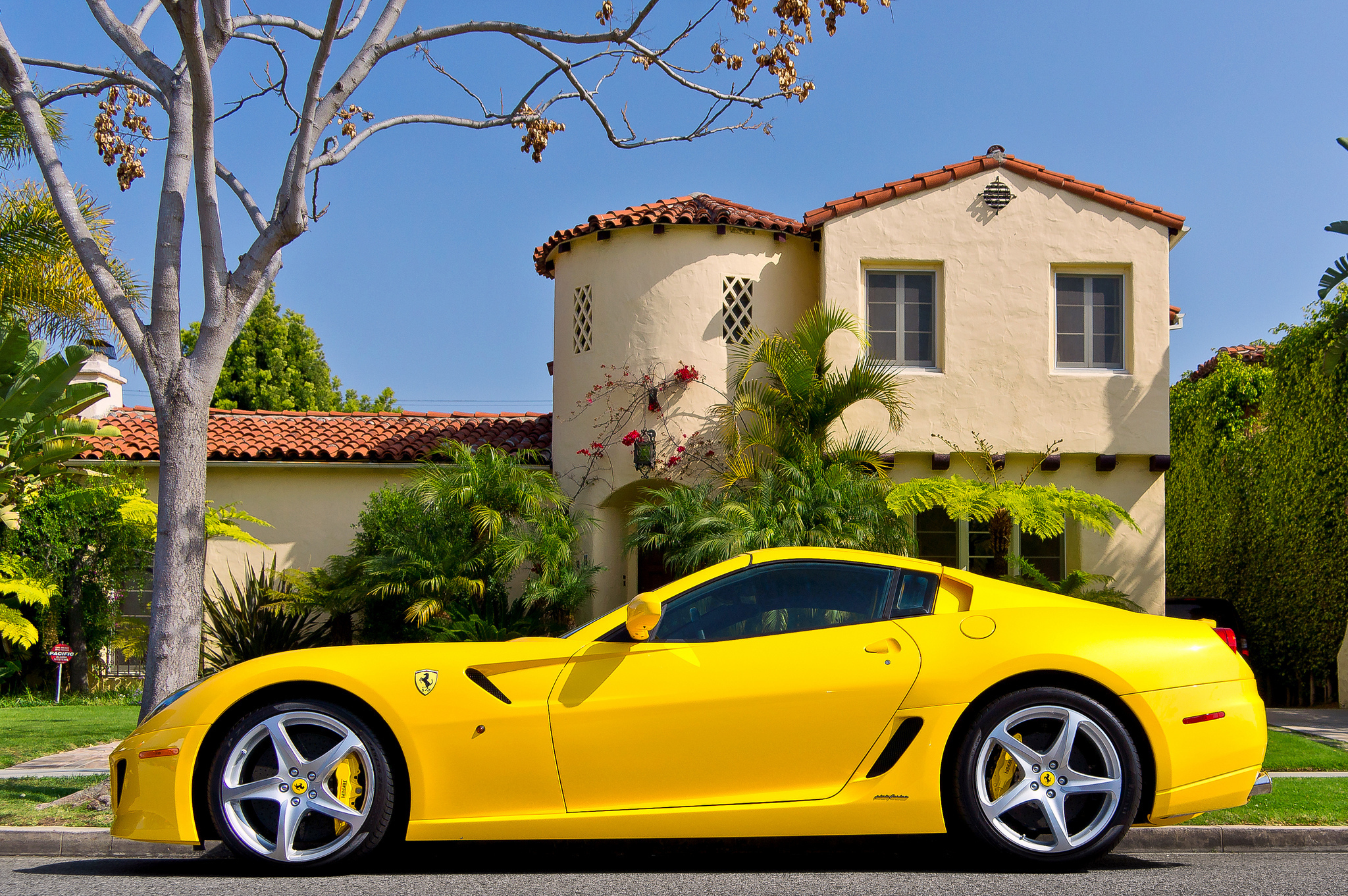 Ferrari Sa Aperta Wallpapers