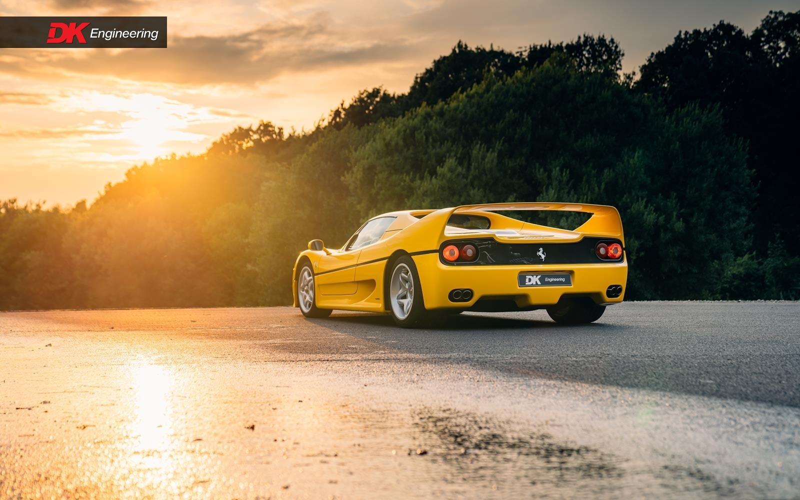 Ferrari Testarossa Sunrise Wallpapers