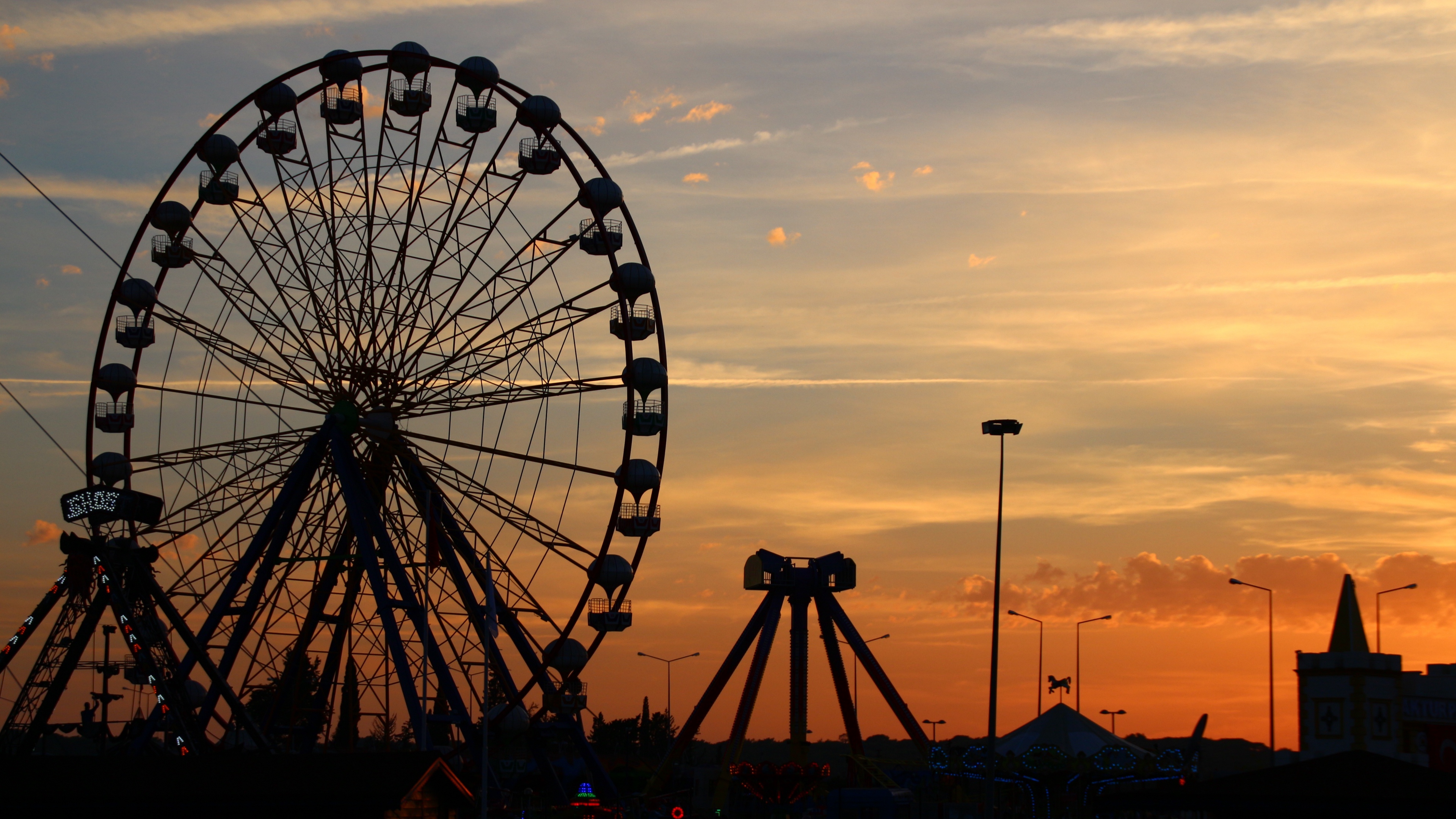 Ferris Wheel Wallpapers