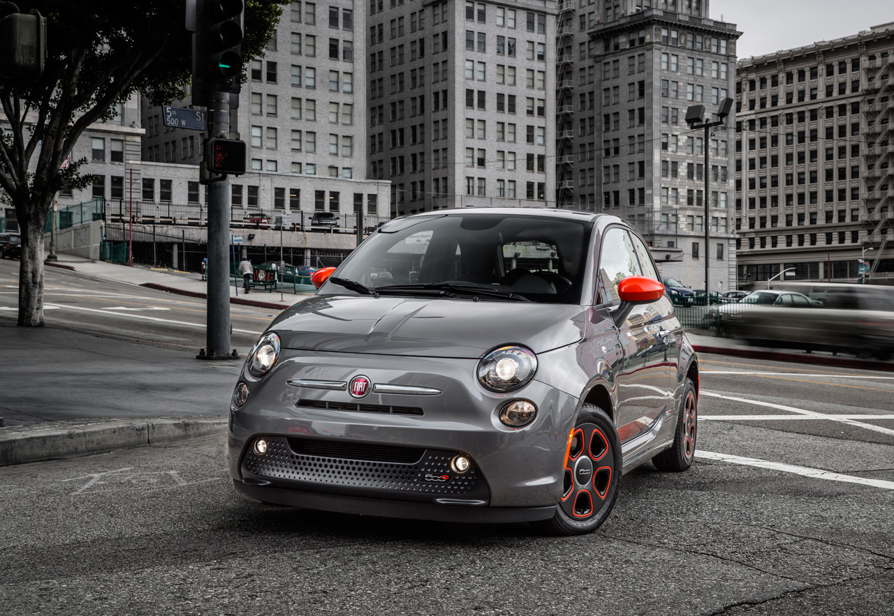 Fiat 500E Wallpapers