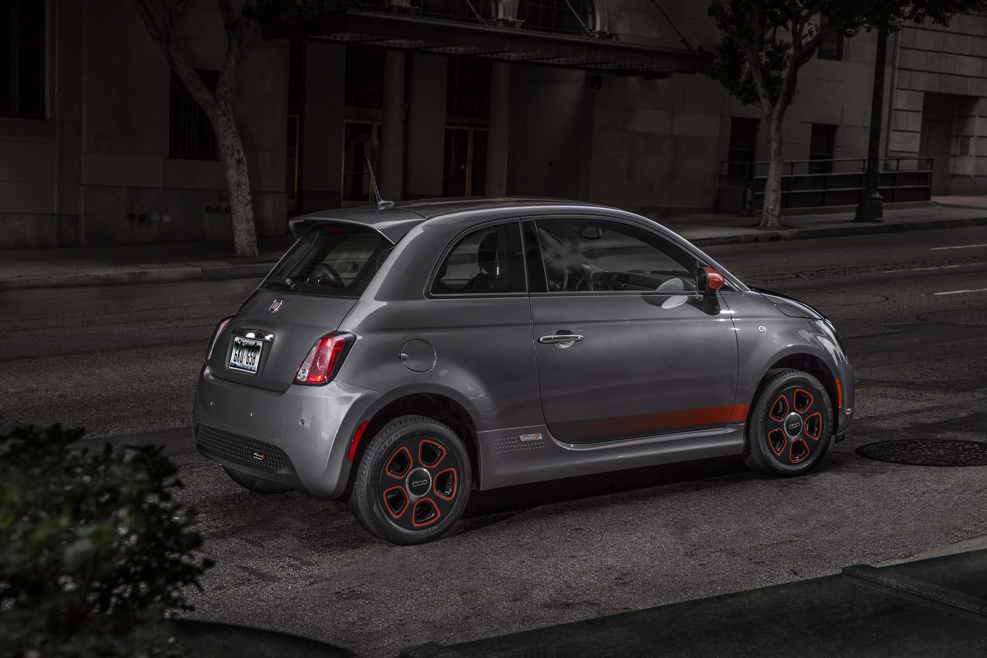 Fiat 500E Wallpapers