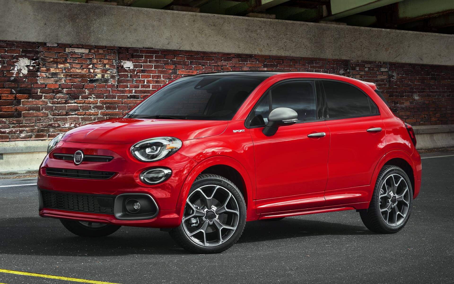 Fiat 500L Sport Wallpapers