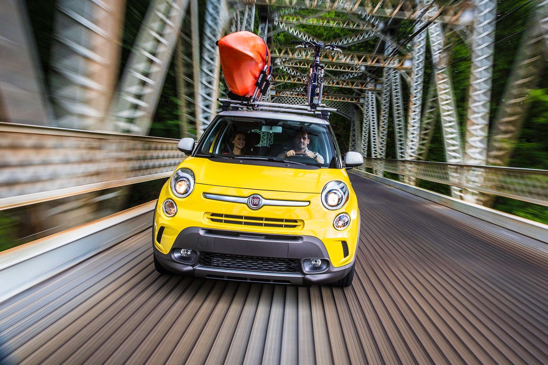 Fiat 500L Sport Wallpapers