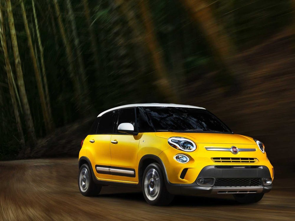 Fiat 500L Sport Wallpapers