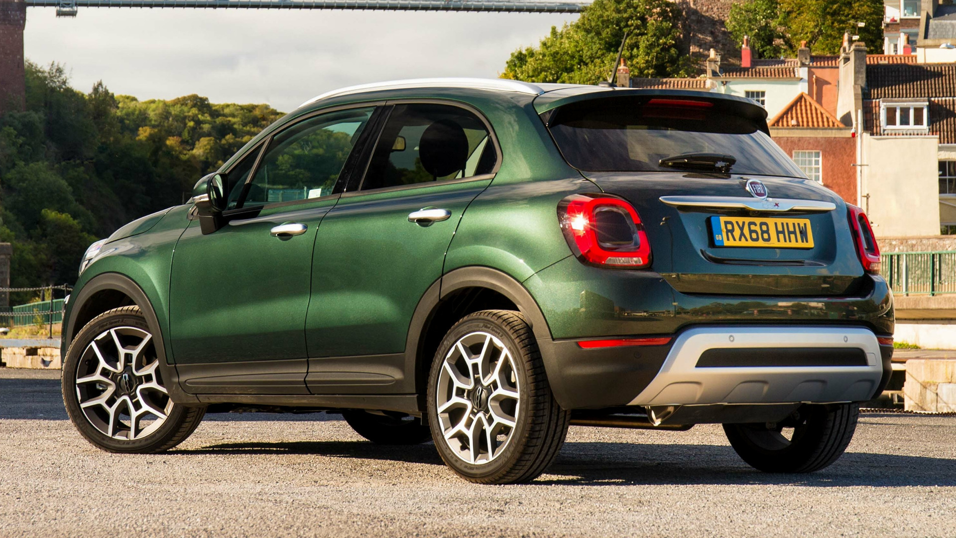 Fiat 500X Cross Wallpapers