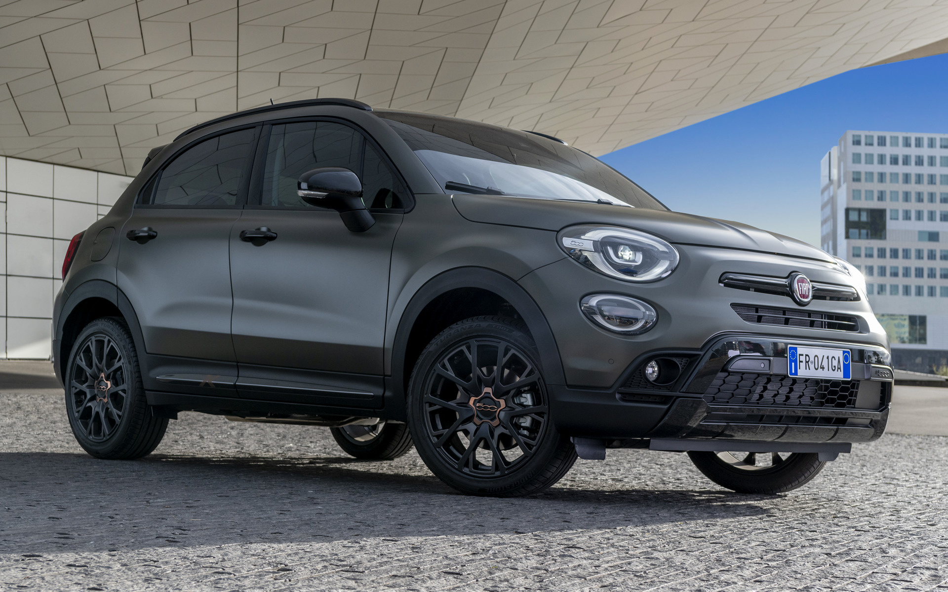 Fiat 500X Cross Wallpapers