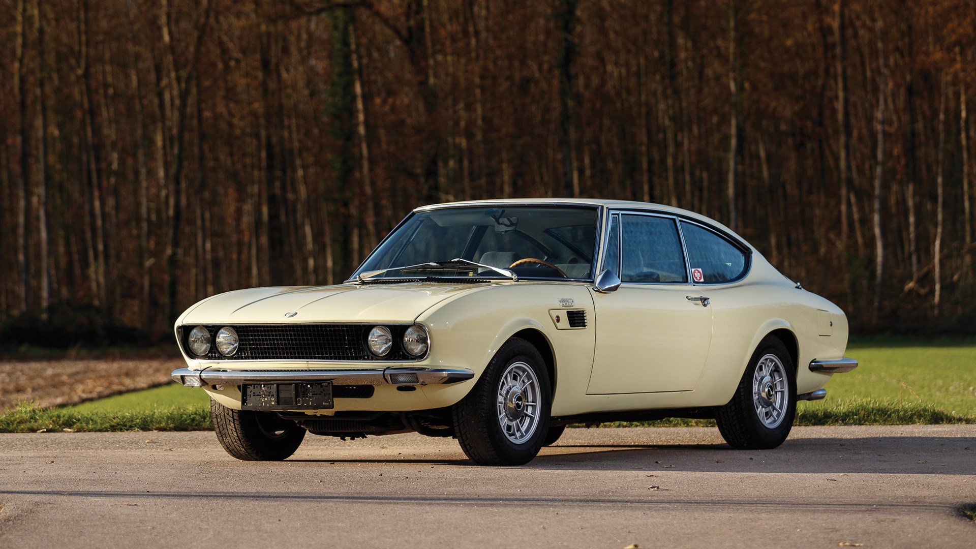 Fiat Dino 2400 Wallpapers