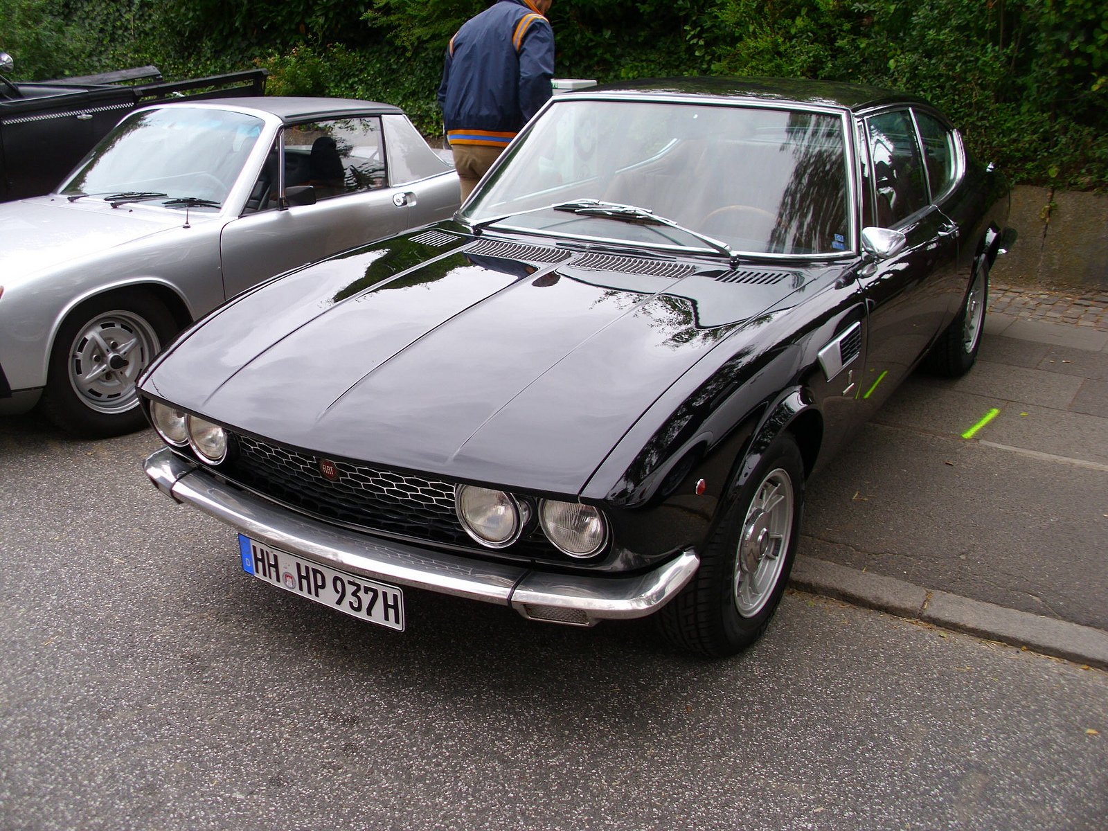 Fiat Dino 2400 Wallpapers