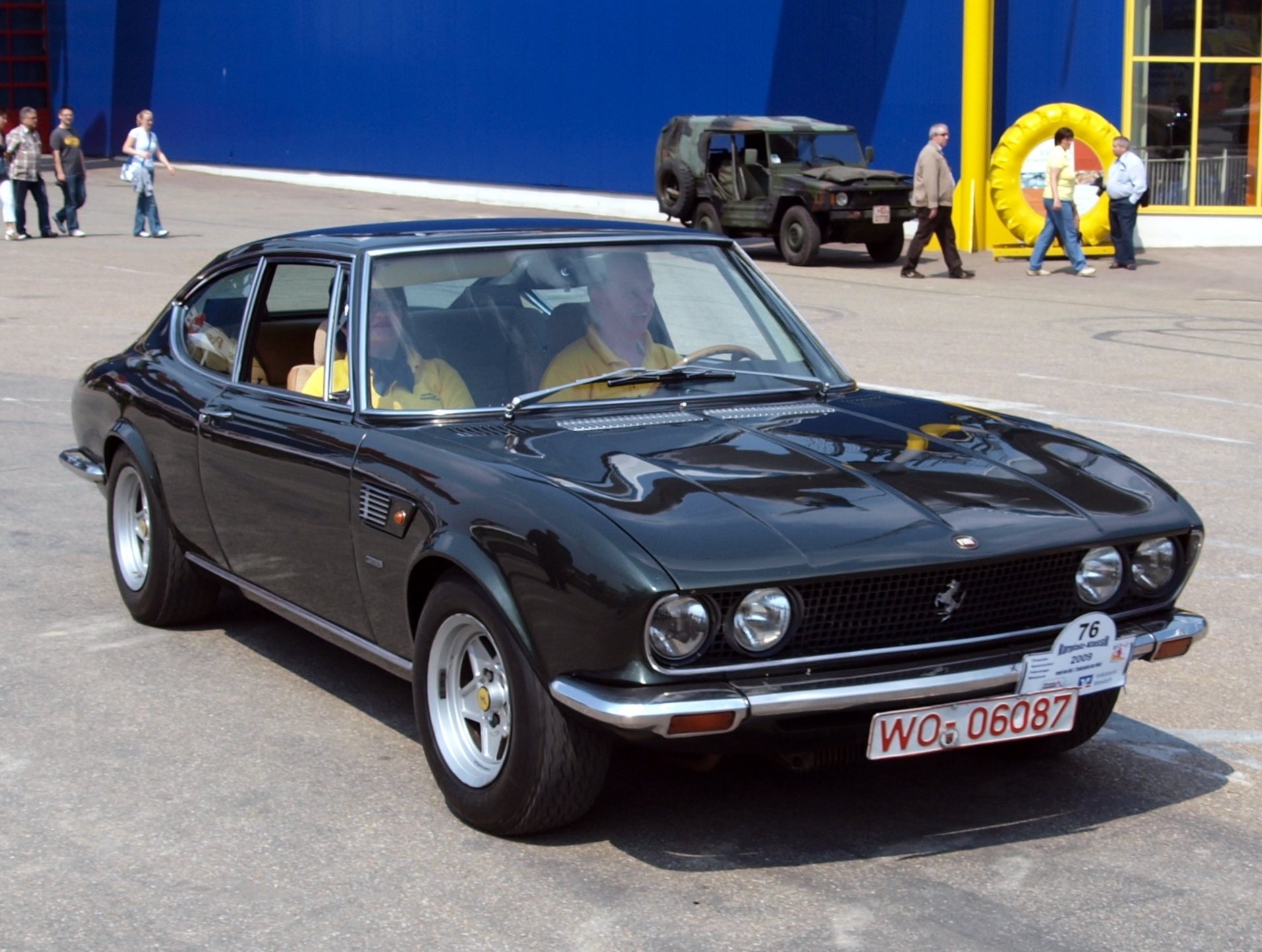 Fiat Dino 2400 Wallpapers