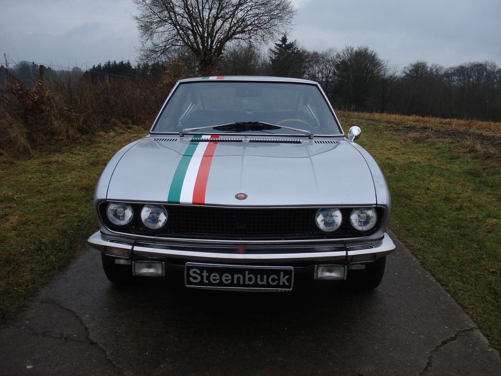 Fiat Dino 2400 Wallpapers