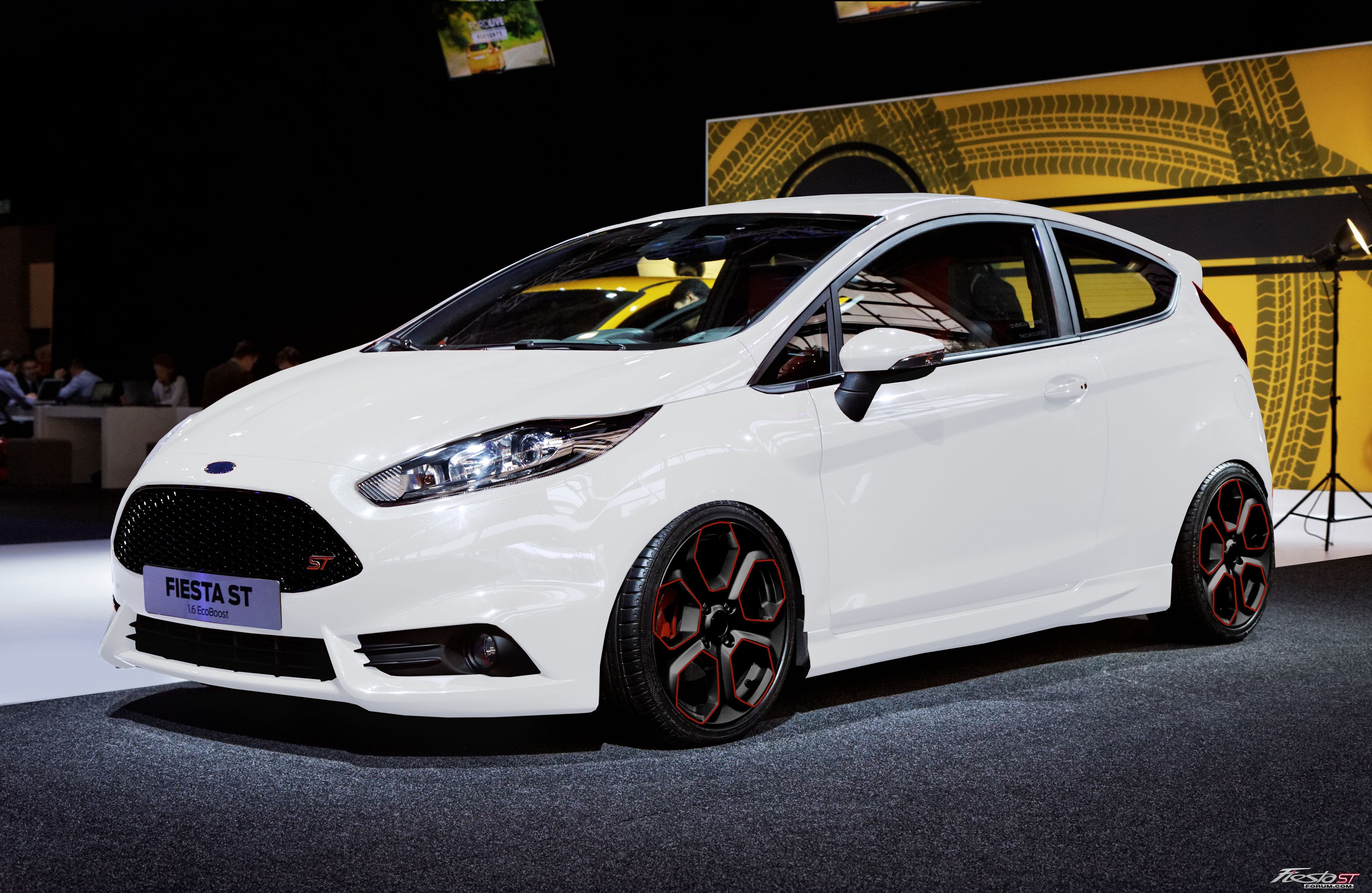 Fiesta St Wallpapers